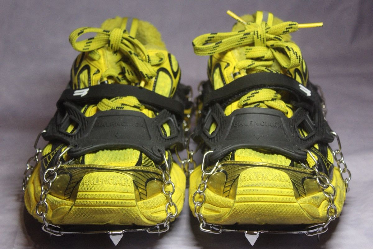 Balenciaga 3xl skiwear Balenciaga RaRE💛 Size US 6.5 / EU 39-40 - 4 Thumbnail