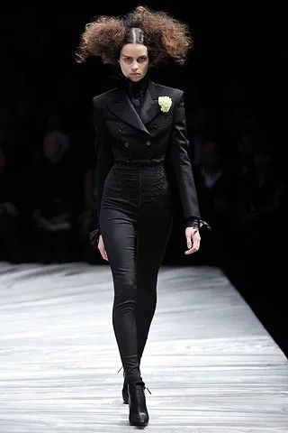 Alexander McQueen Alexander McQueen FW08 Mink and Cashmere Evening Jacket Size S / US 4 / IT 40 - 2 Thumbnail