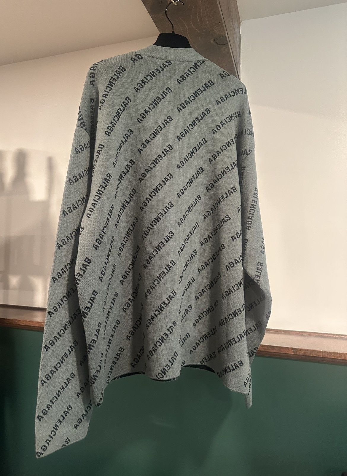 Balenciaga Balenciaga Logo Cardigan Size US L / EU 52-54 / 3 - 2 Thumbnail