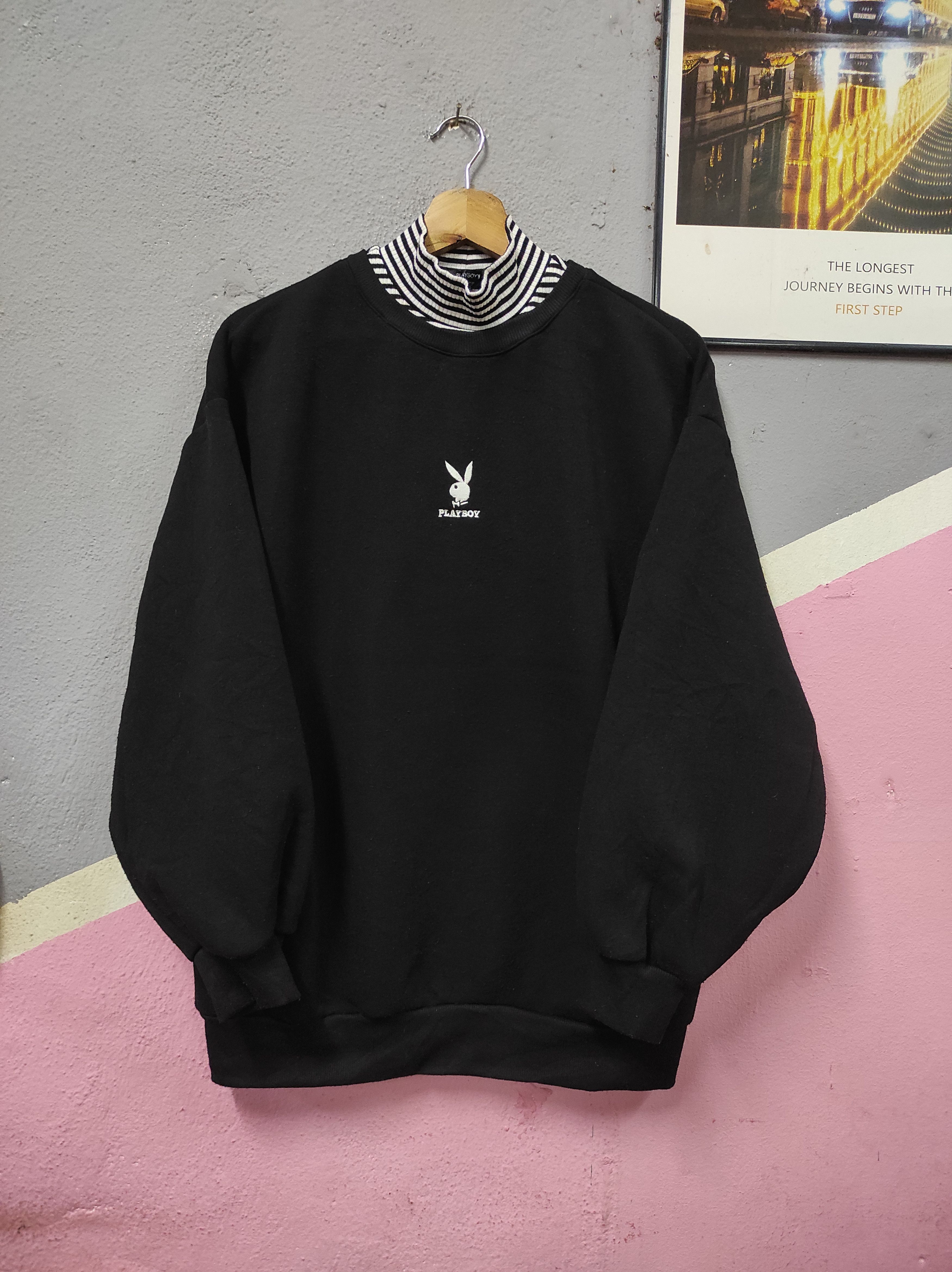 Playboy PLAYBOY CENTRE LOGO SWEATSHIRT OVERSIZED BAGGY Size L / US 10 / IT 46 - 1 Thumbnail