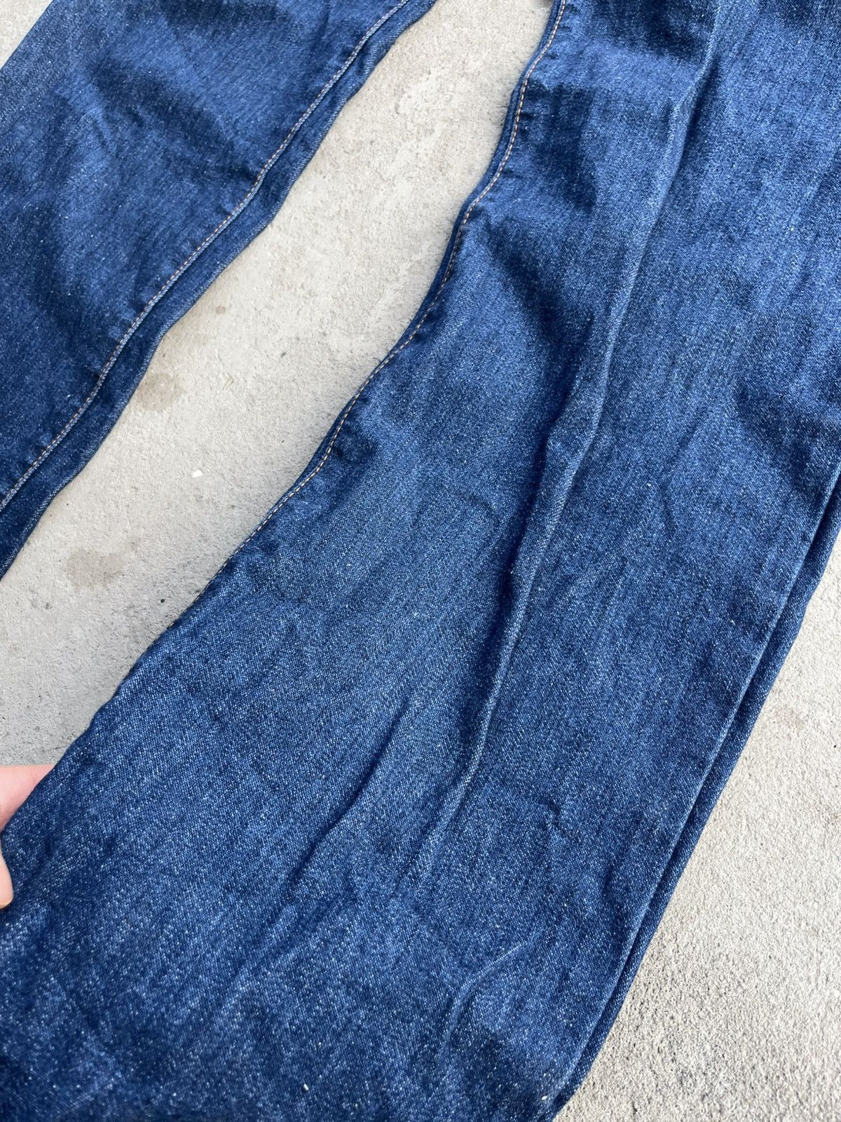 Dolce & Gabbana × Japanese Brand D&G Vintage Dolce & Gabbana Distressed Denim Straight Jeans Size US 32 / EU 48 - 15 Thumbnail
