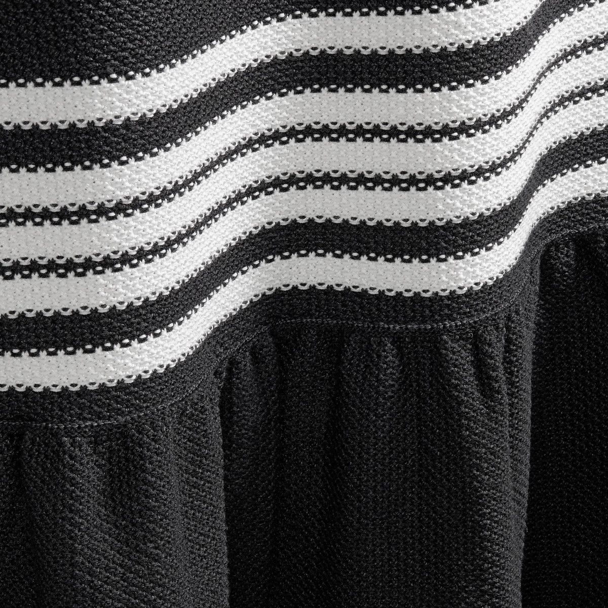 Dior o1bcso1str0225 Mid-Length Skirt in Black/White Size 28" / US 6 / IT 42 - 3 Thumbnail