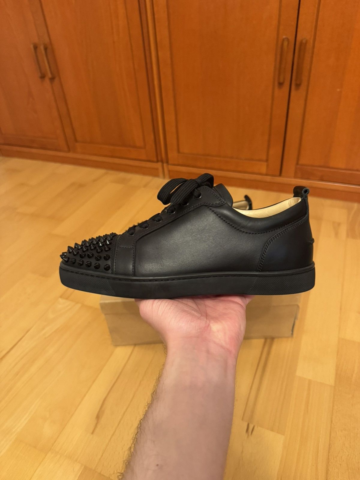 Christian Louboutin Christian Louboutin Louis Junior Spike Leather Size US 8 / EU 41 - 2 Thumbnail