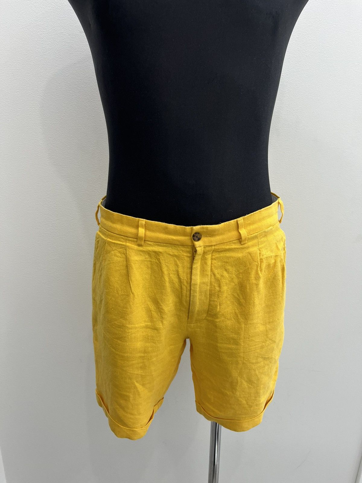 Suitsupply Suitsupply Linen Pockets Shorts Size US 32 / EU 48 - 1 Thumbnail