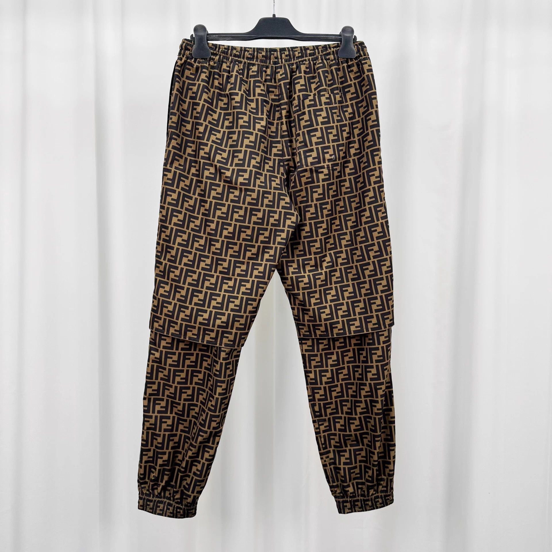 Fendi Fendi FF monogram all over dragon print pants 46 9/10 Size US 39 - 2 Thumbnail