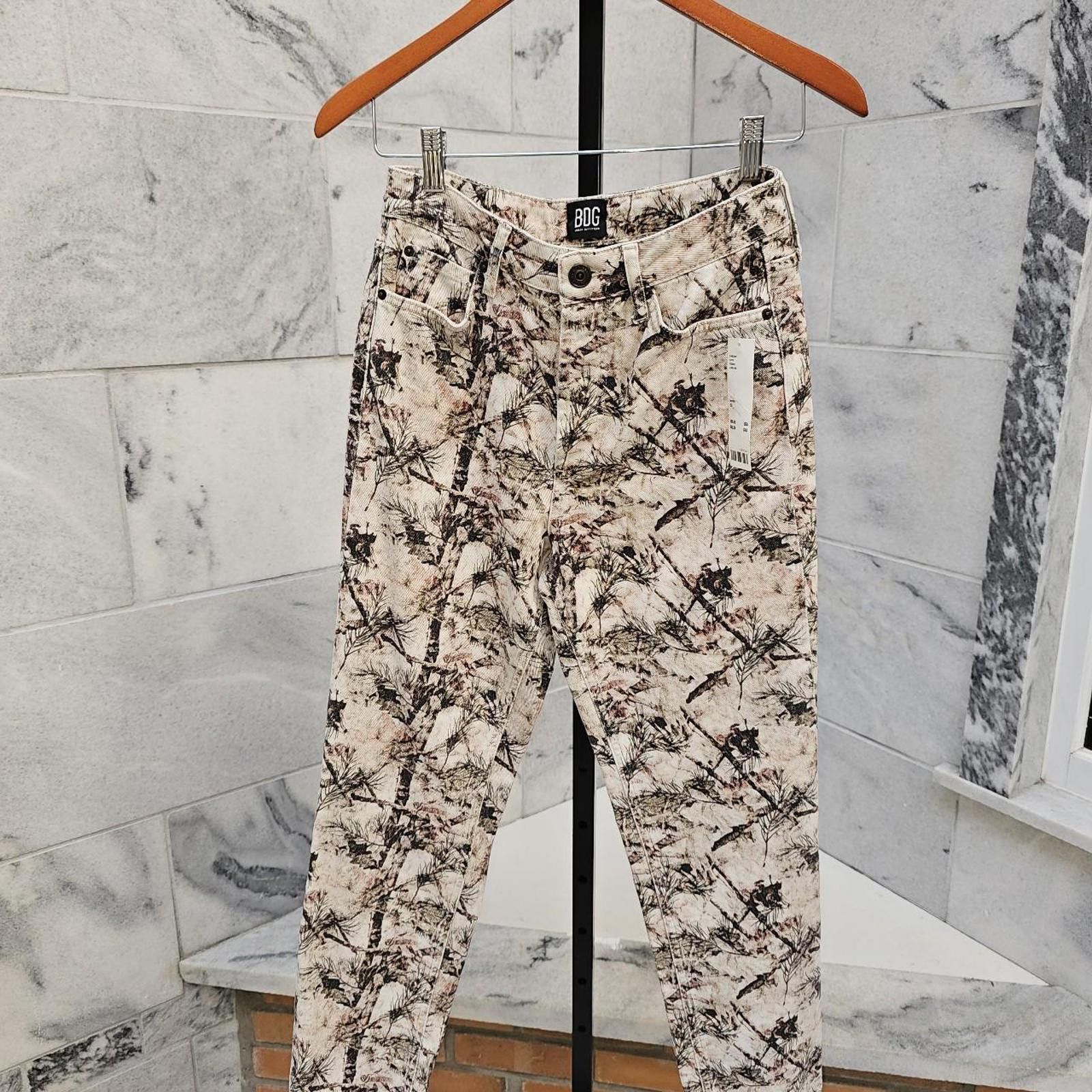 Bdg BDG Women's Urban Outfitters Pine Cone Pants Size 27" / US 4 / IT 40 - 1 Thumbnail