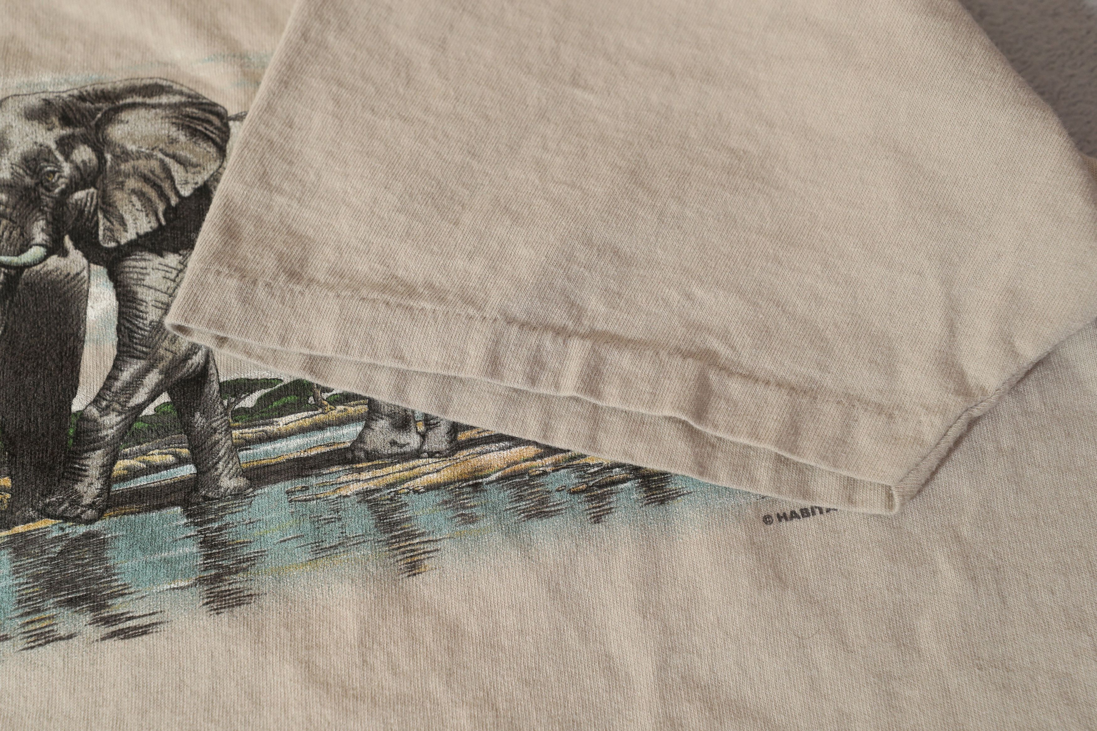 Habitat Habitat 1998 Elephants Vintage Single Stitch Tee (L) Size US L / EU 52-54 / 3 - 9 Thumbnail