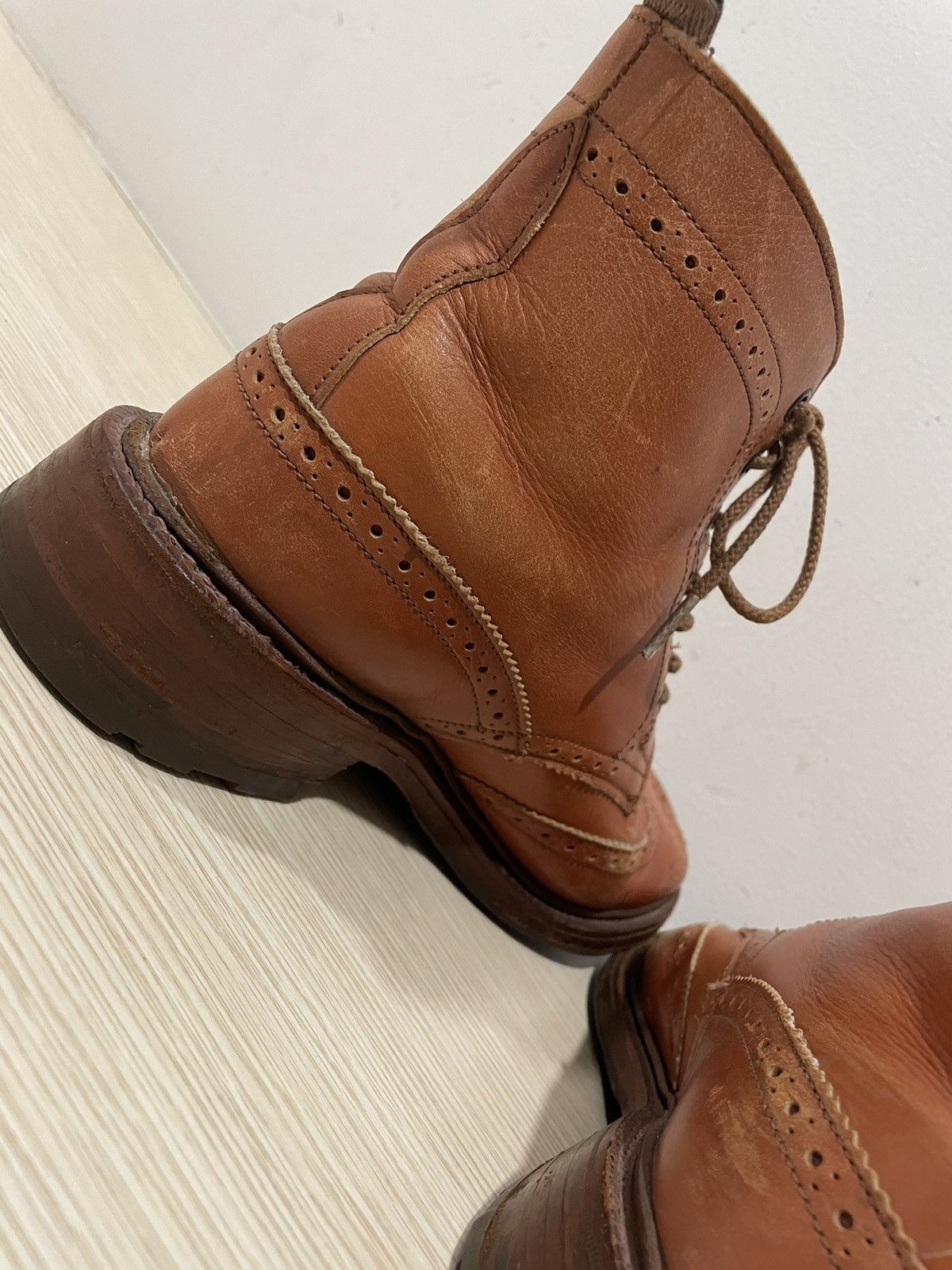 Tricker's Trickers Wingtip Boots Full Leather Made in England 🏴󠁧󠁢󠁥󠁮󠁧󠁿 Unisex Size US 5.5 / EU 38 - 8 Thumbnail