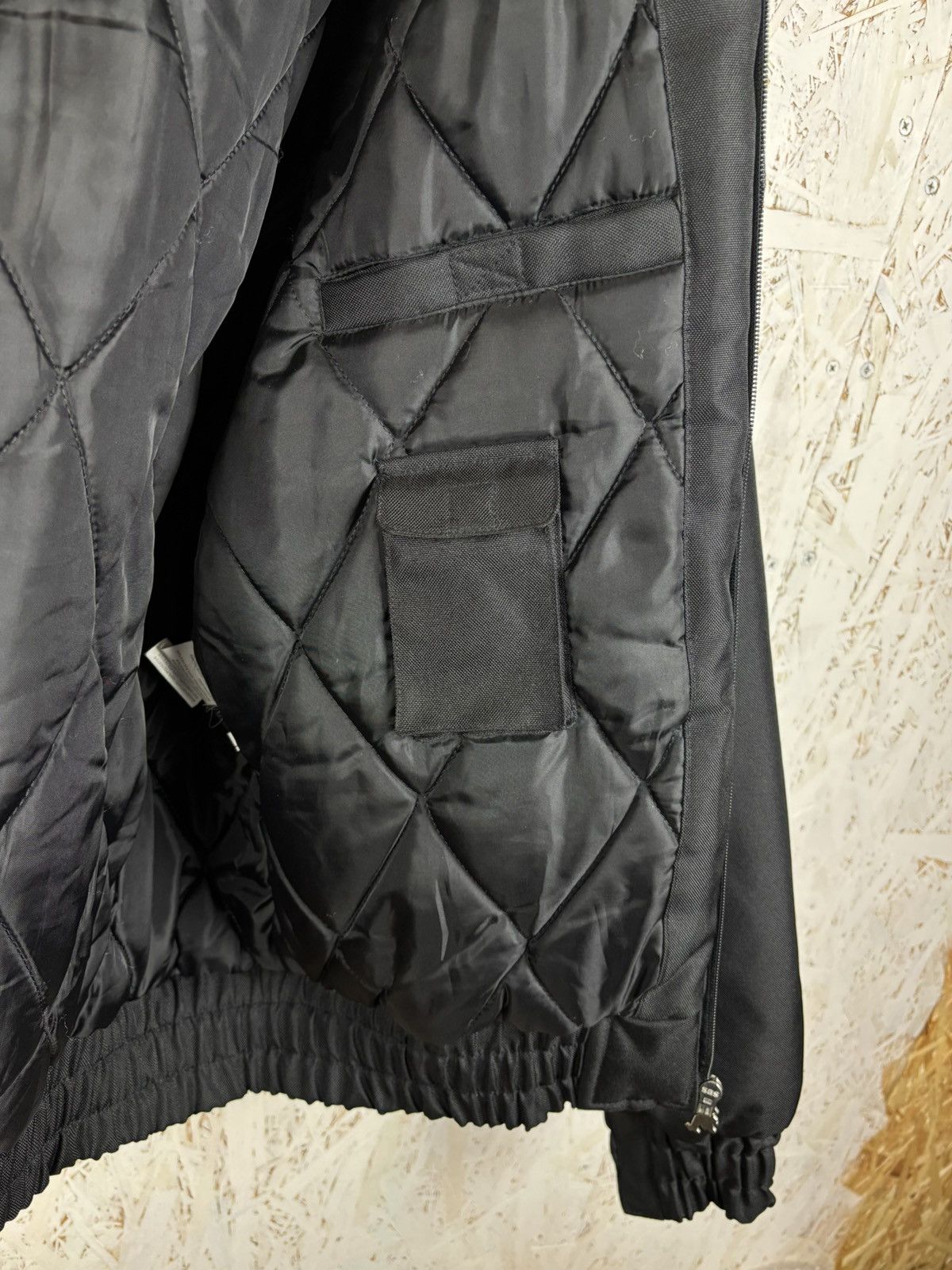 Karl Kani 00s Vintage Karl Kani Y2K Fur Hood Bomber Jacket Black S Size US S / EU 44-46 / 1 - 10 Thumbnail