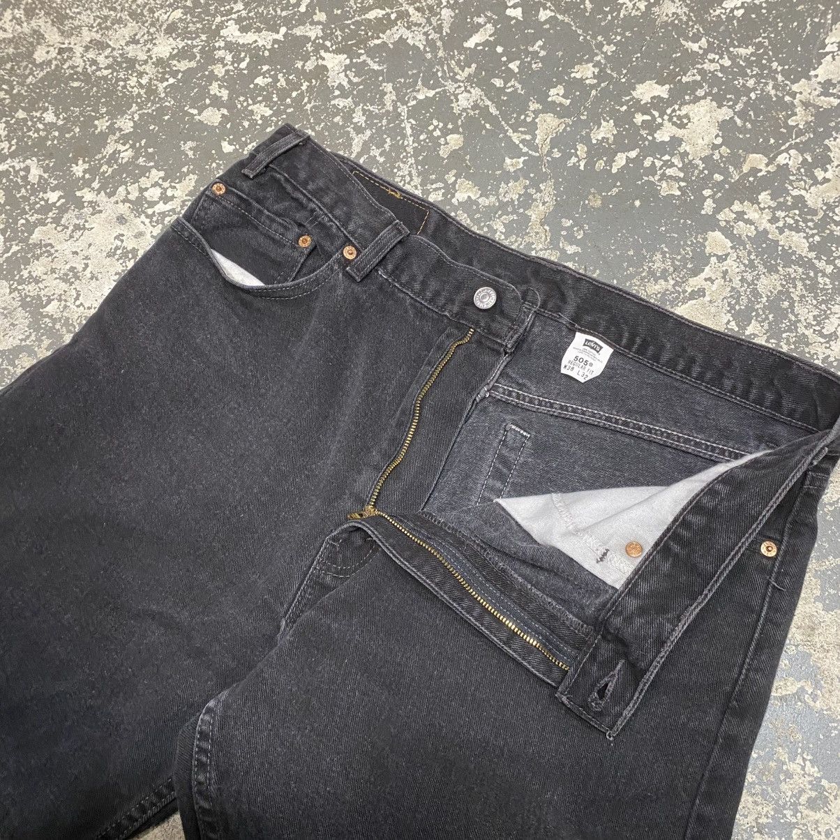 Levi's × Vintage Vintage Levi’s 505 Black Denim Jean Shorts Jorts 90s Size US 37 - 8 Thumbnail