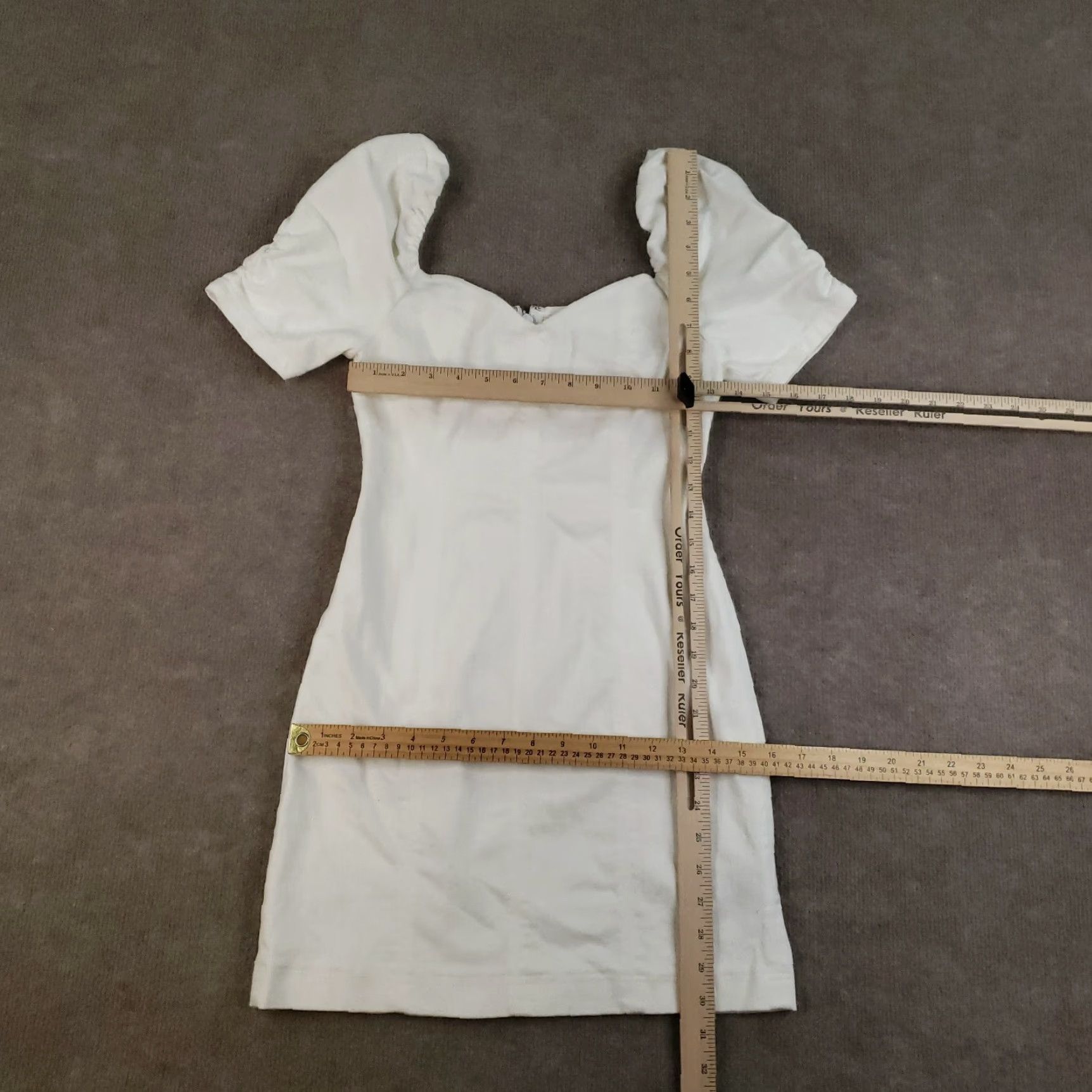 Alice + Olivia Alice + Olivia Dress Womens Size 6 White Denim Mini Puff Sleeve Short Stretch Size 28" / US 6 / IT 42 - 2 Thumbnail