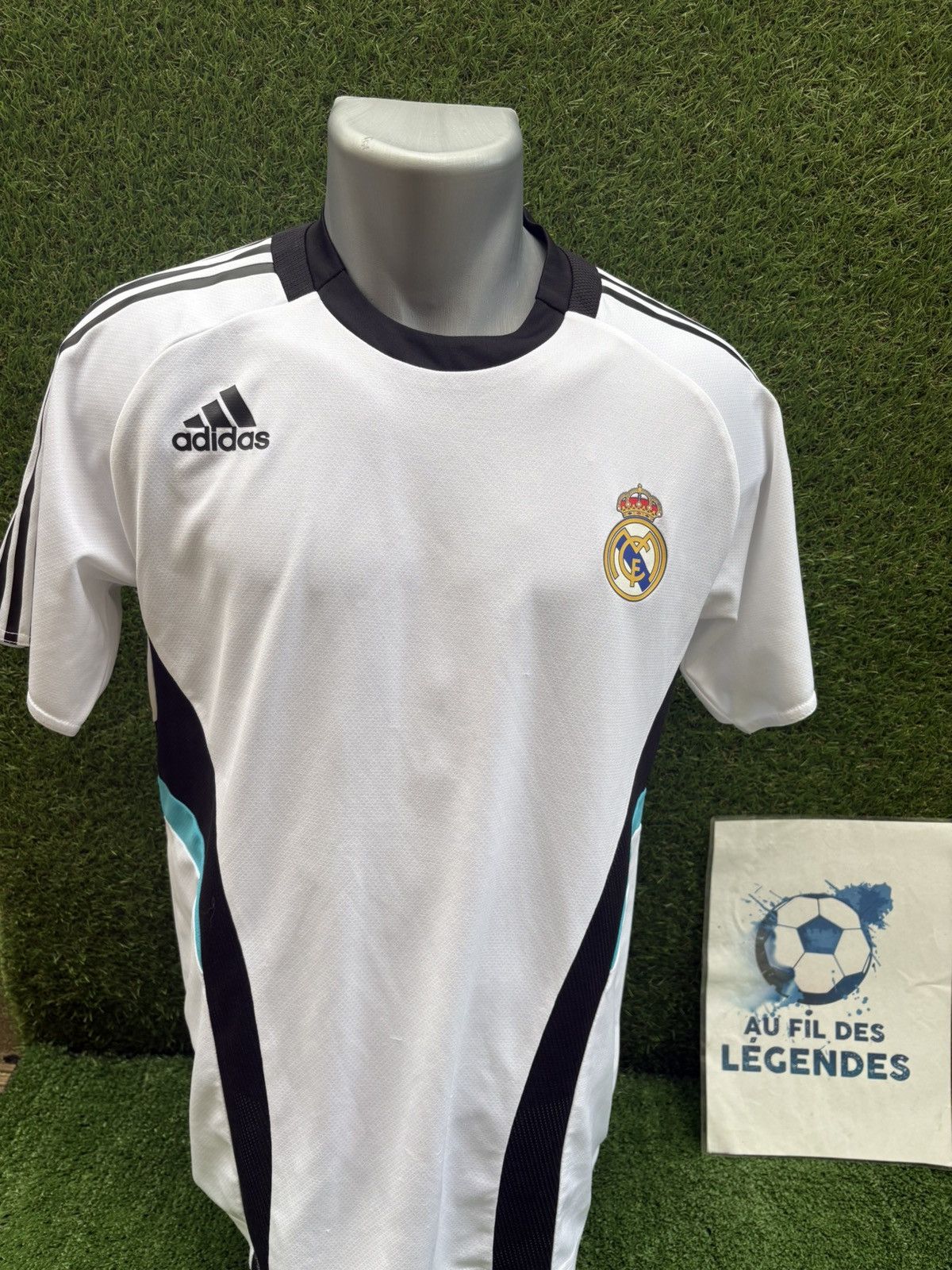 Adidas Jersey training real madrid Size US L / EU 52-54 / 3 - 1 Thumbnail