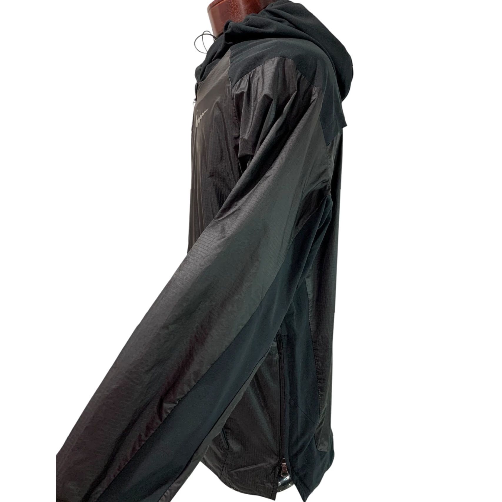 Nike Nike Pro Repel Jacket Hooded Windbreaker 1/2 Zip M Black DM5536 Mens Size US M / EU 48-50 / 2 - 6 Thumbnail