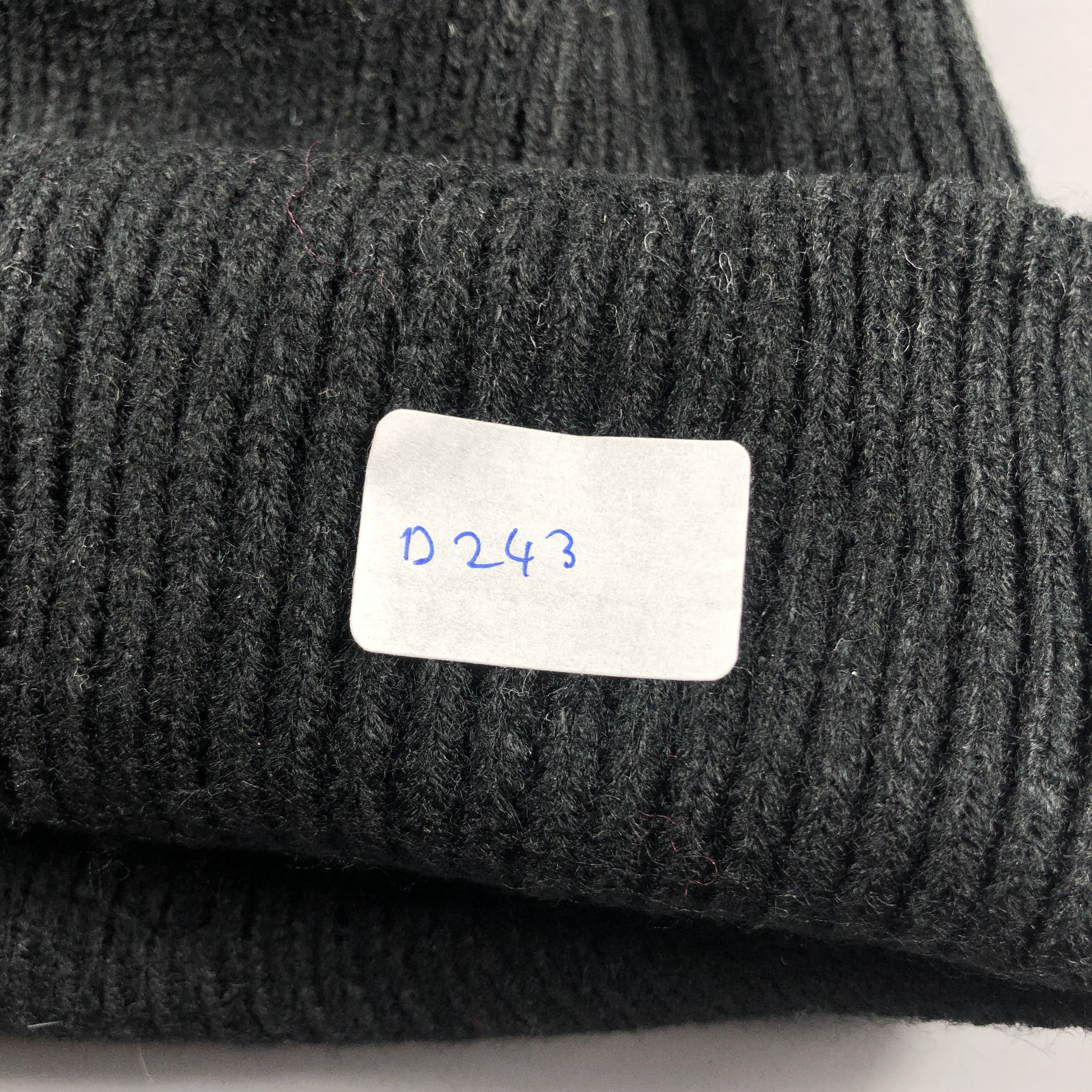 Vintage Thinsulate Minimalist Beanie Snow Hat Snow Cap -D243 Size ONE SIZE - 7 Thumbnail