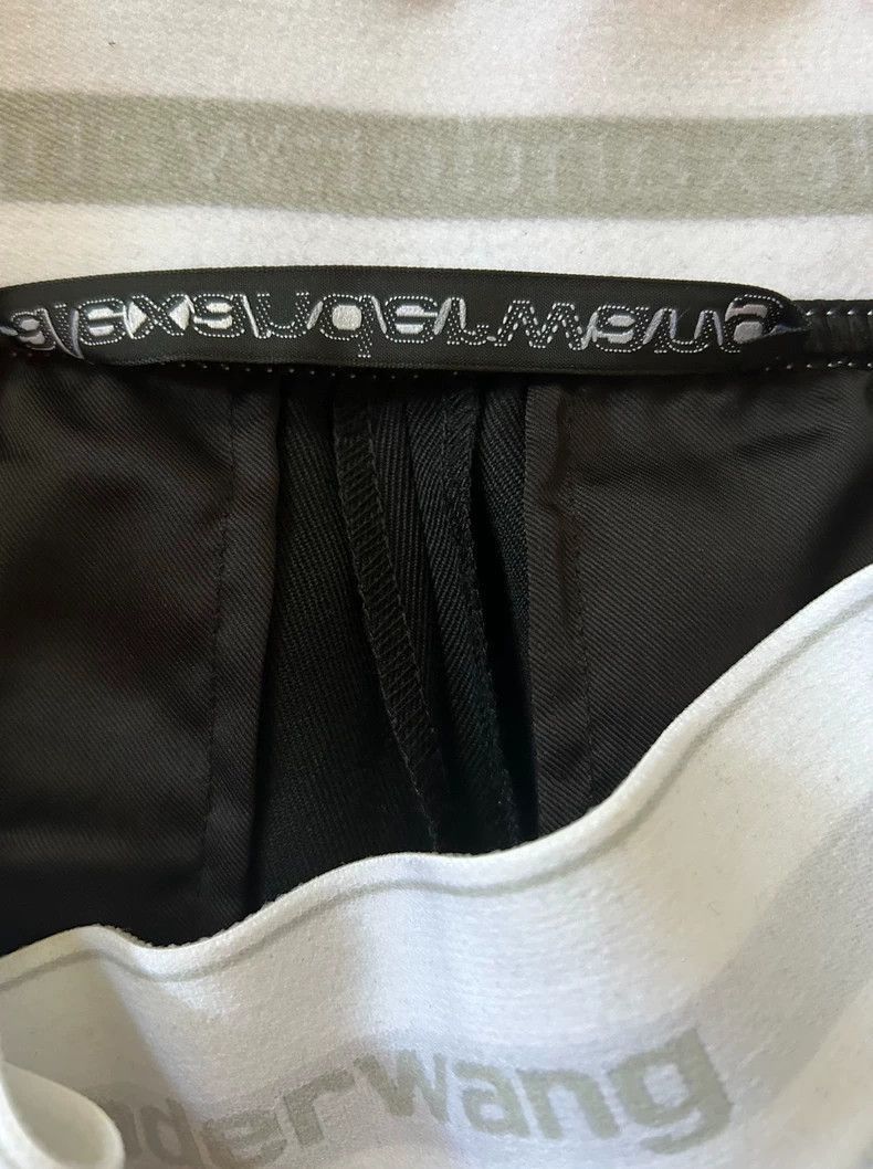 Alexander Wang Alexander Wang High-Waist Pleated Shorts- Size 27" / US 4 / IT 40 - 4 Thumbnail