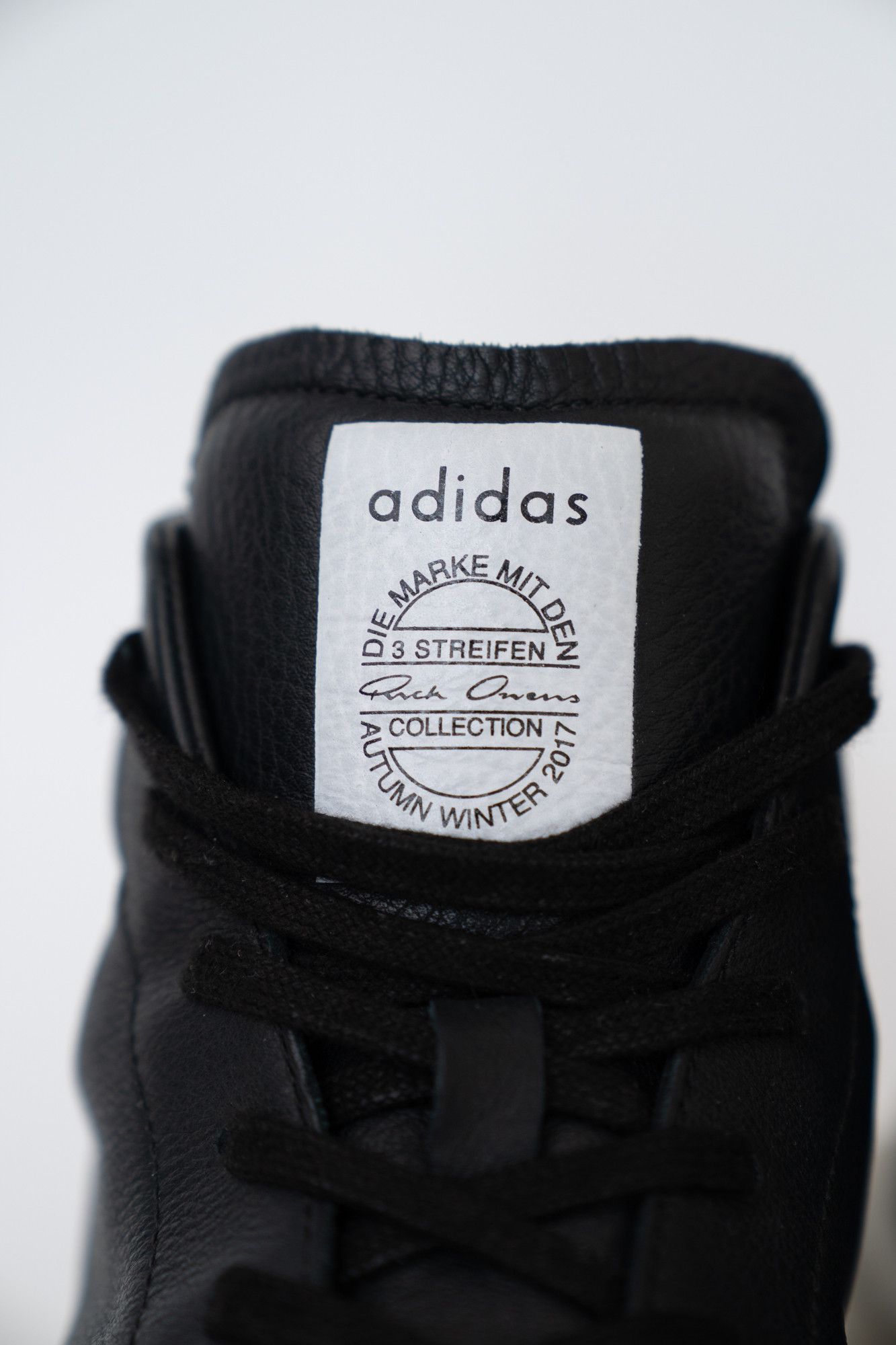 Adidas × Rick Owens Rick Owens x adidas Mastodon Pro Model Black White US9 27cm Size US 9 / EU 42 - 7 Thumbnail