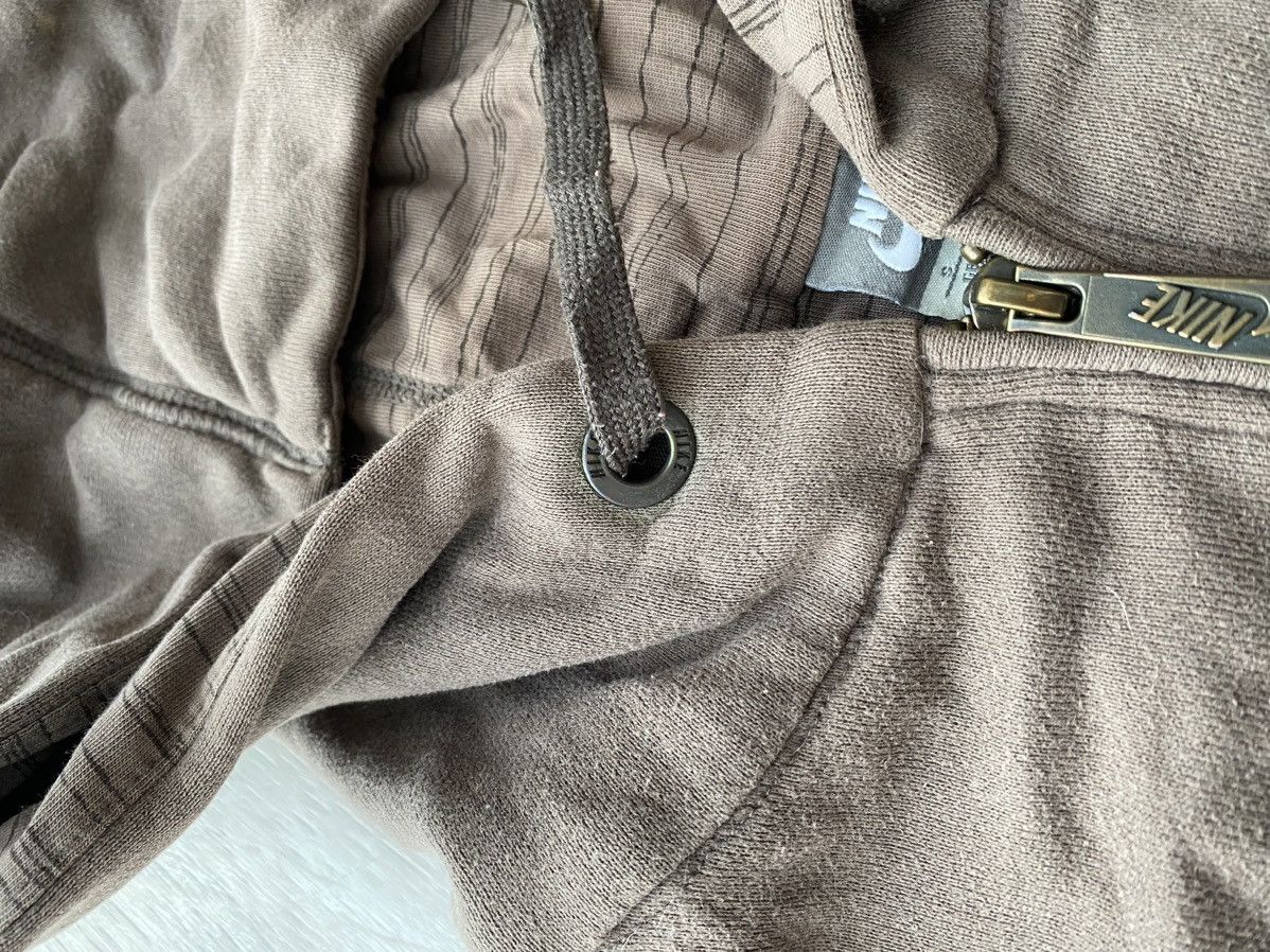 Nike × Vintage Vintage Y2K Nike Zip-Up Hoodie Brown Size US S / EU 44-46 / 1 - 5 Thumbnail