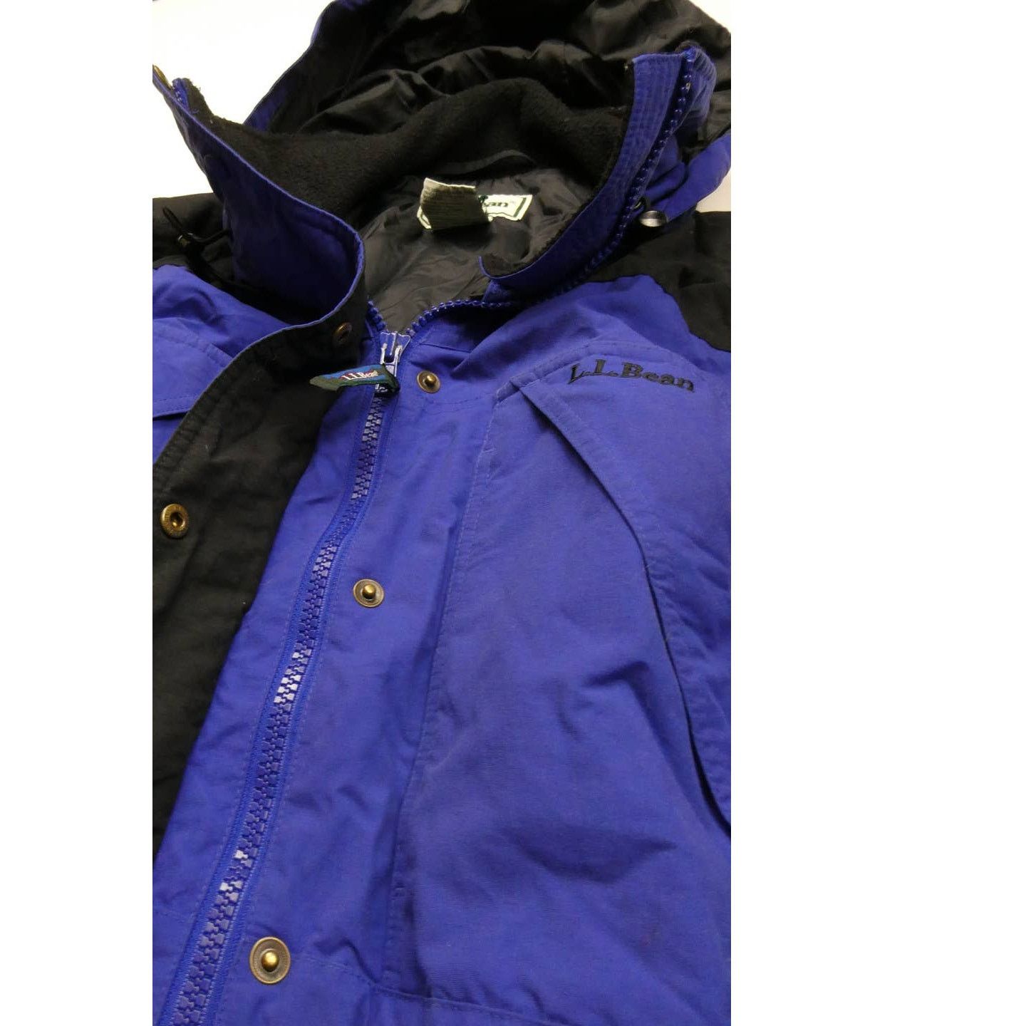 L.L. Bean women's LL BEAN warmest heavy winter coat, petite small Size S / US 4 / IT 40 - 3 Thumbnail