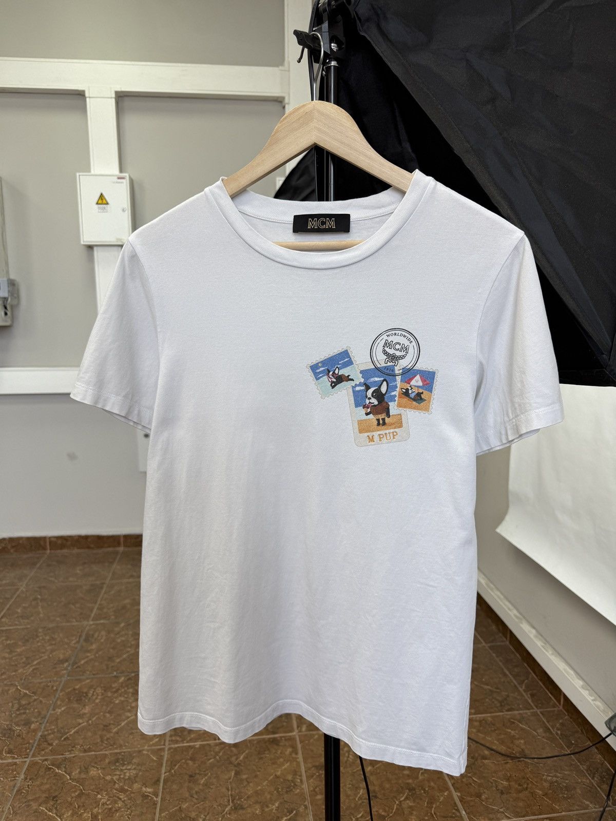 MCM × Vintage 🇮🇹 MCM M Pup Luxury T-Shirt Rare Retro Hype Size US M / EU 48-50 / 2 - 1 Thumbnail