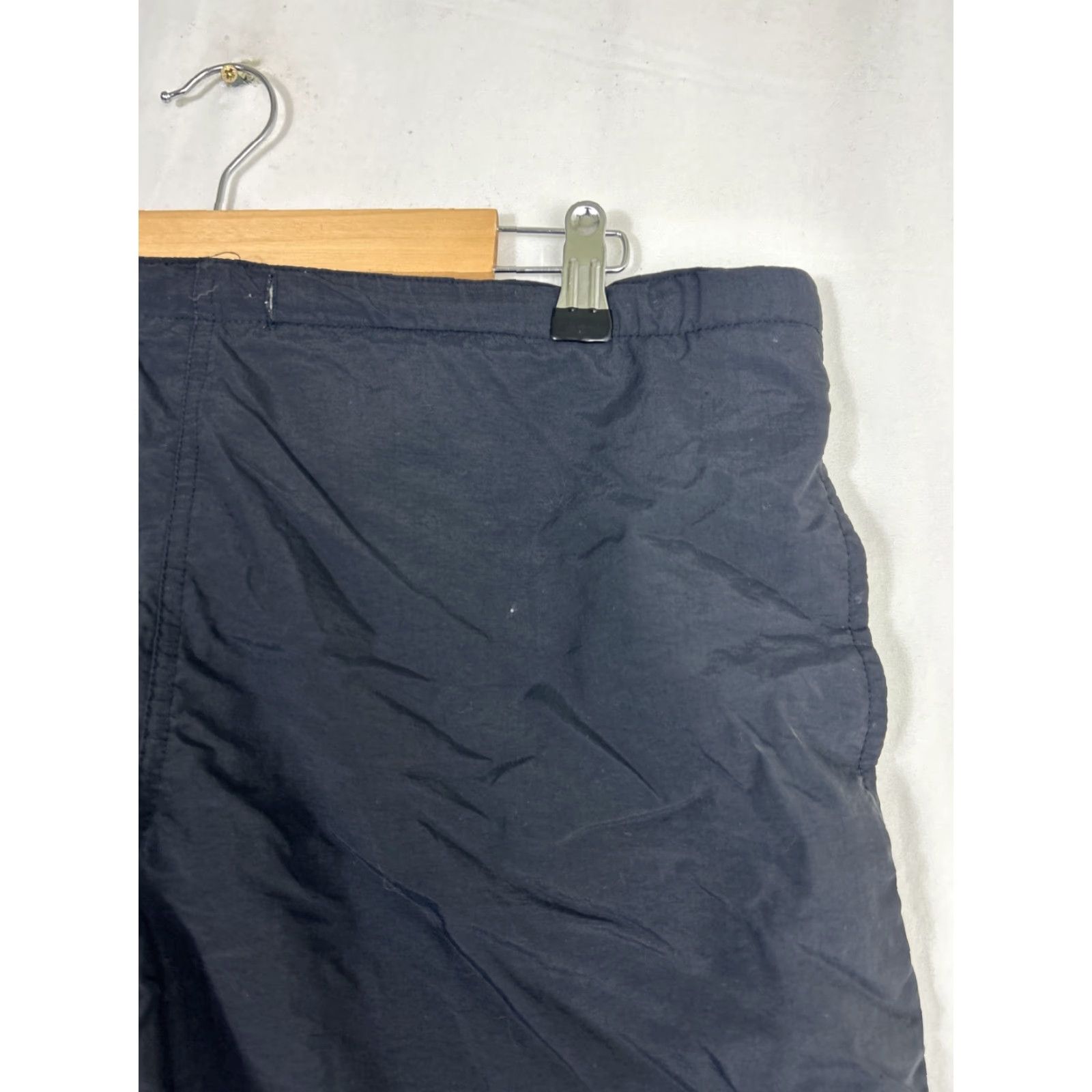 Vintage Columbia Womens Bermuda Shorts Black Nylon Hiking M with Pockets - Regular, Medium Size 32" / US 10 / IT 46 - 4 Thumbnail
