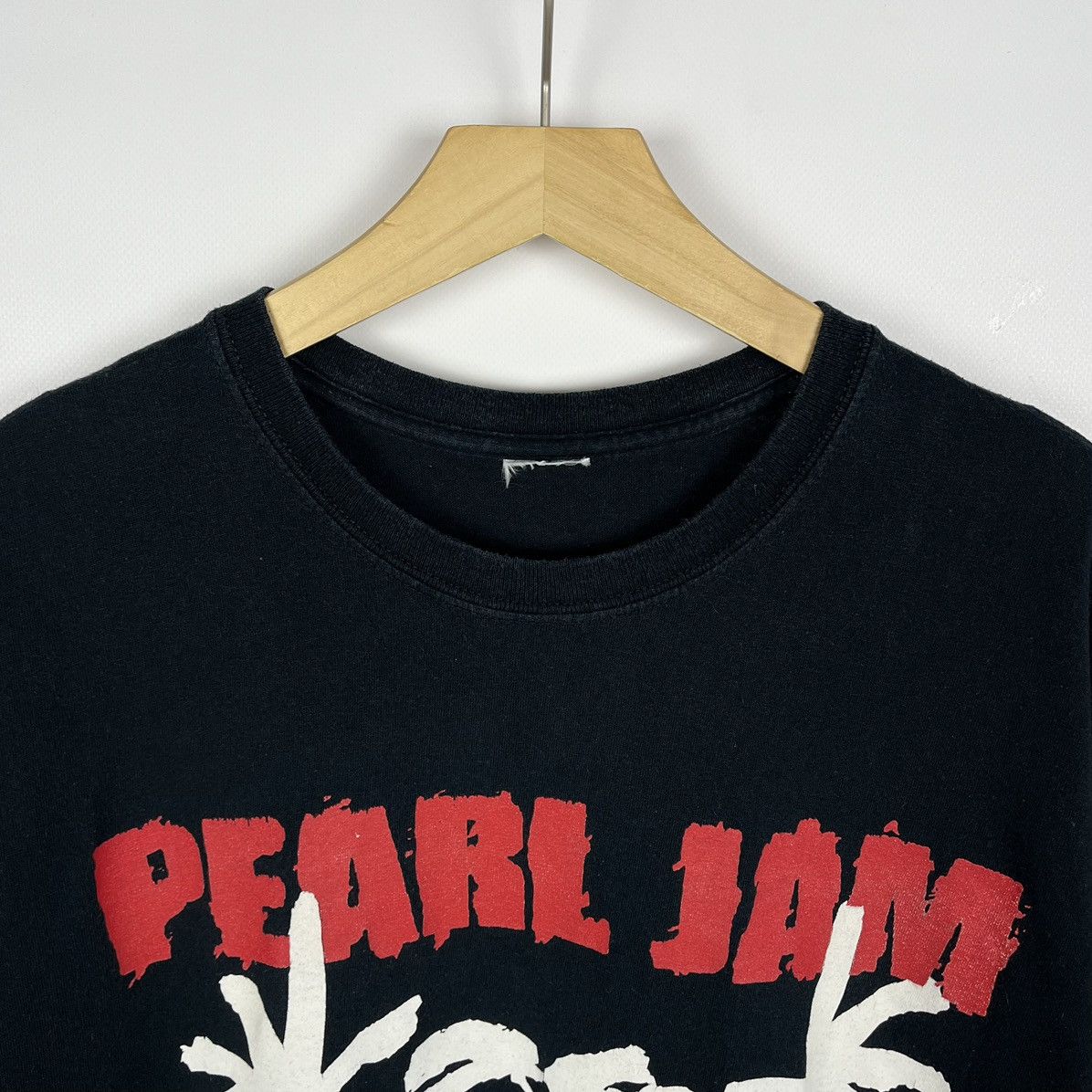 Band Tees Vintage Pearl Jam Alive album rock band tee 2008 Size US XL / EU 56 / 4 - 3 Thumbnail