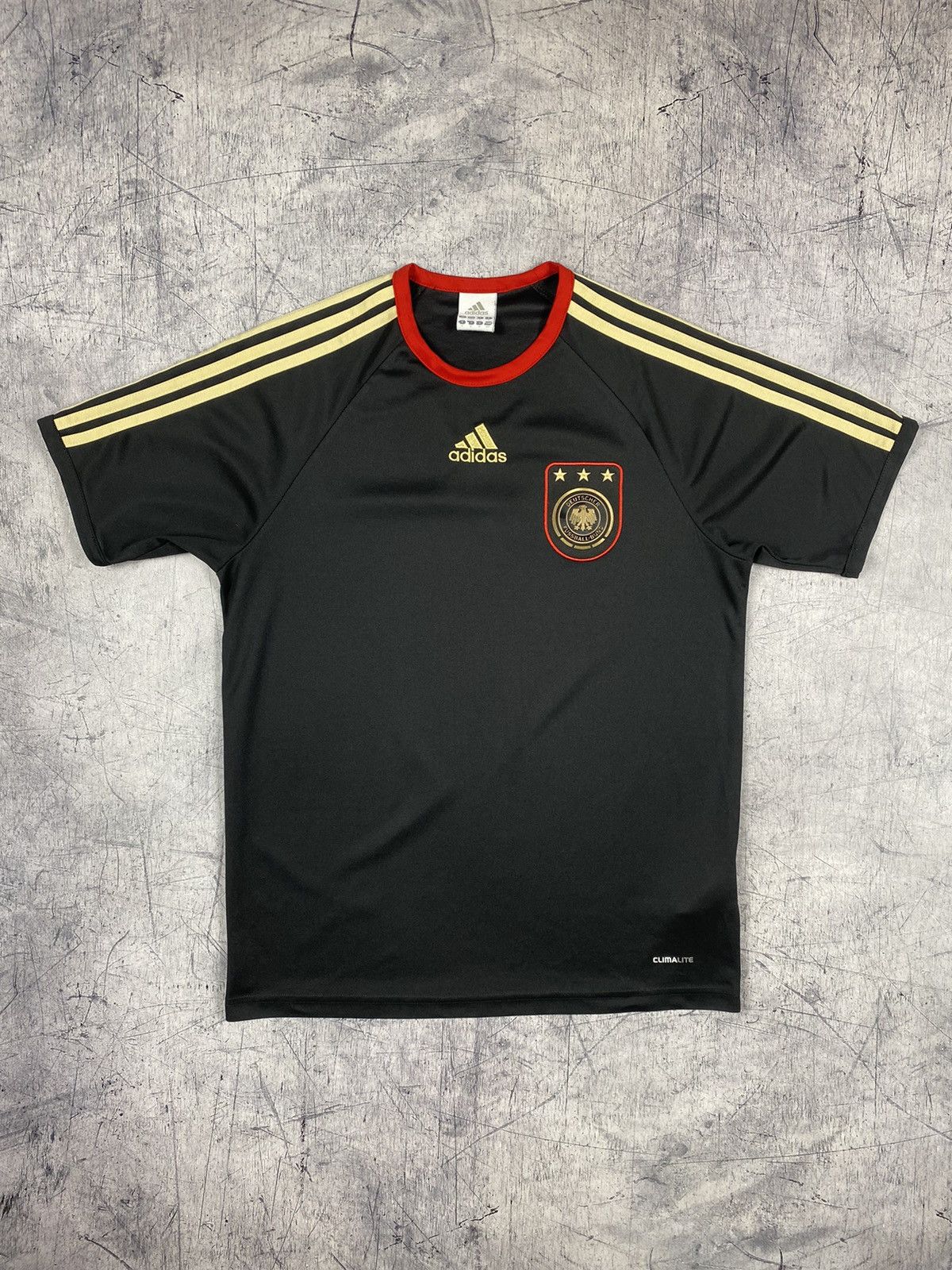 Adidas × Vintage Vintage Adidas Germany 2007 / 2008 Soccer Jersey Size US S / EU 44-46 / 1 - 2 Thumbnail