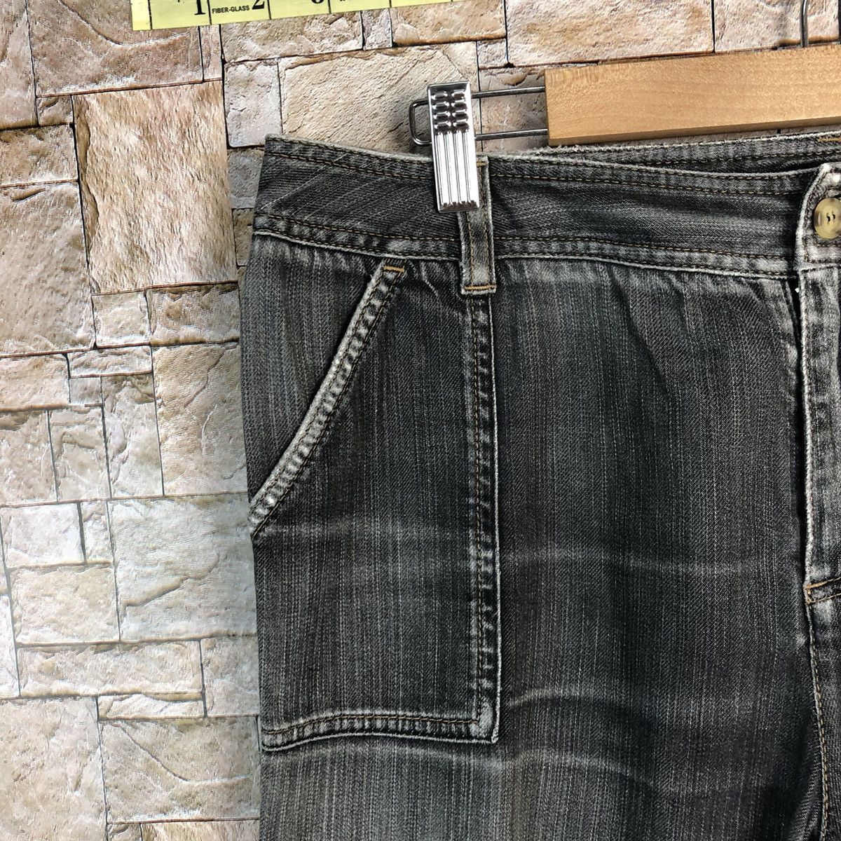 Burberry Burberry Black faded Denim Pants #A431 Size 30" / US 8 / IT 44 - 8 Thumbnail