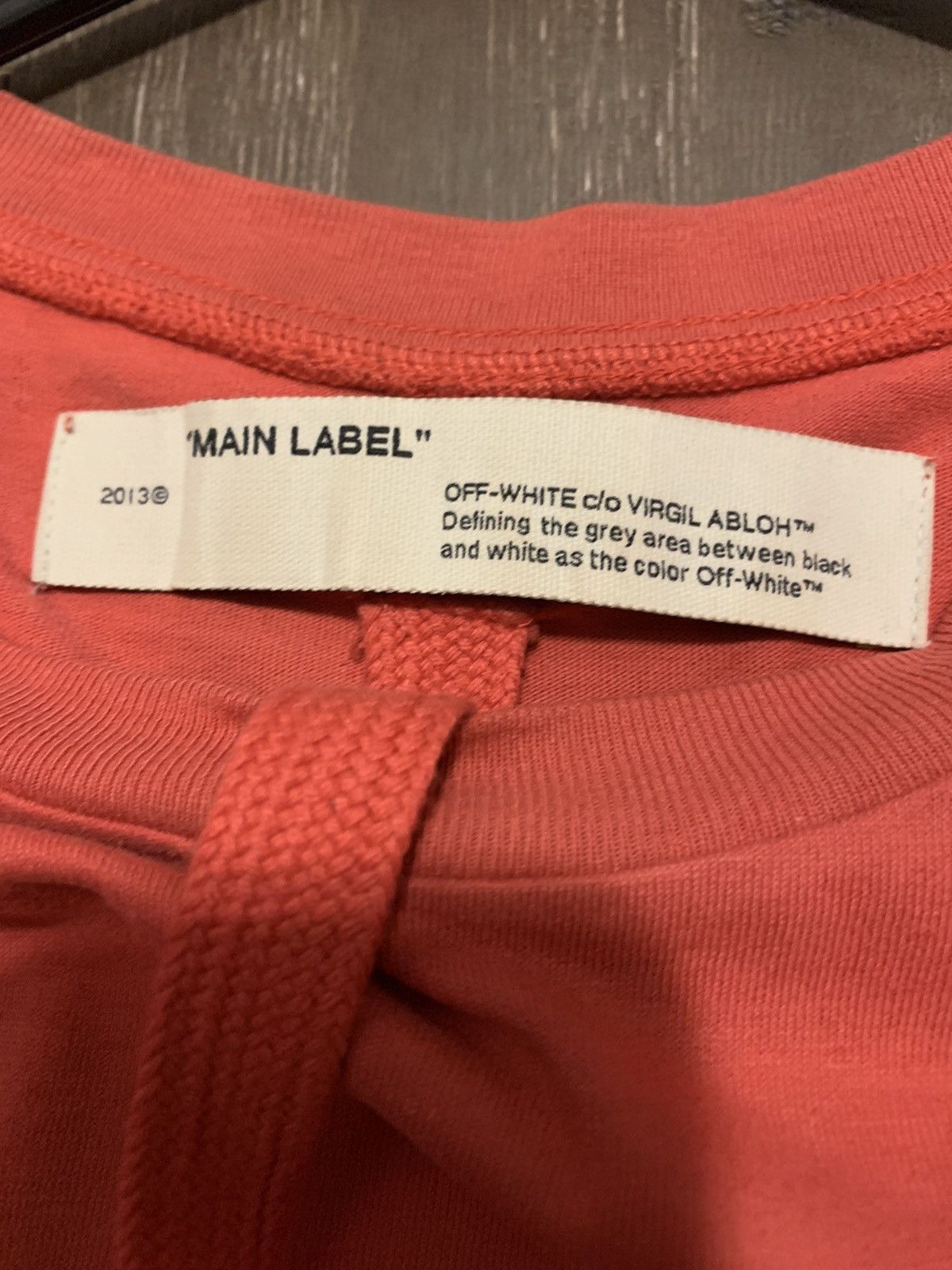 OFF WHITE red T shirt diagonal arrows