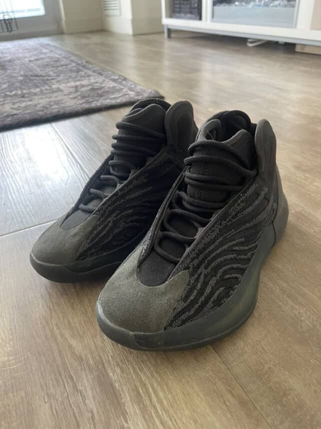 Yeezy Yeezy Qntm Onyx Size US 5.5 / EU 38 - 4 Thumbnail