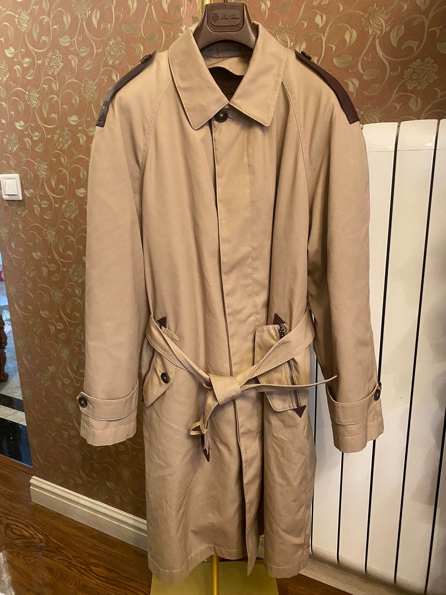 Tod's TODS UK Trench Coat Leather Trim Faux Fur Lined XL Size US XL / EU 56 / 4 - 1 Thumbnail