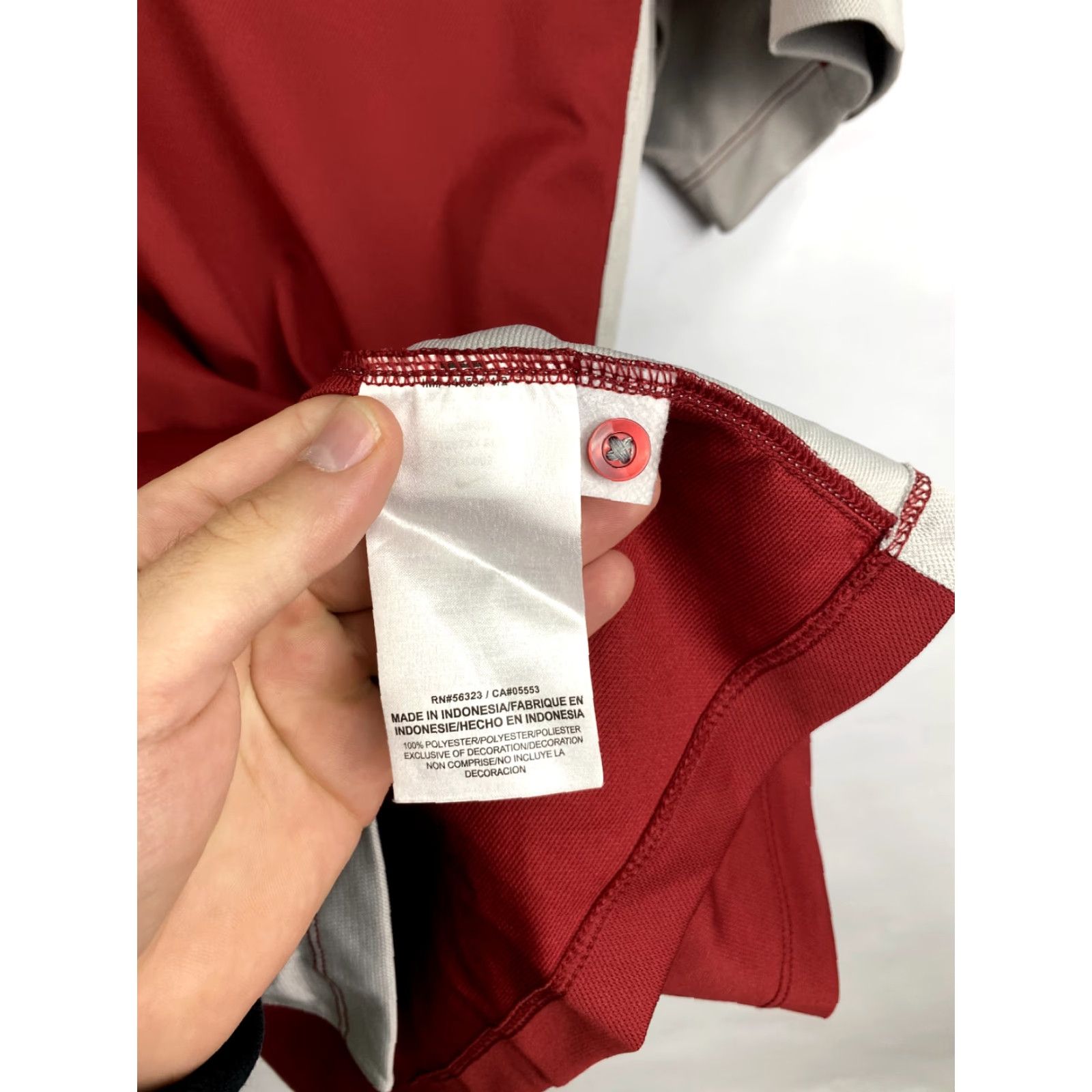 Nike Nike Alabama Crimson Baseball Polo T-shirt Nike Alabama Crimson Baseball Polo Shirt M Red 90s Vintage Mens Size US M / EU 48-50 / 2 - 5 Thumbnail