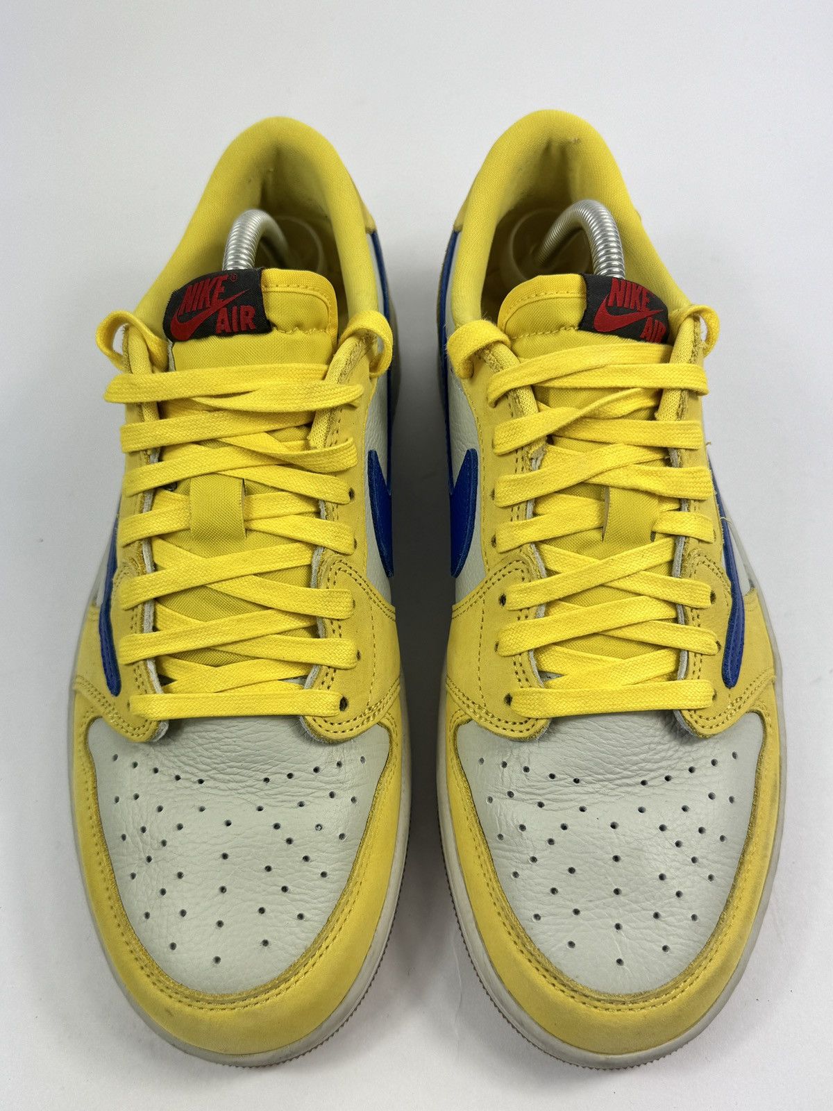 Nike x TRAVIS SCOTT JORDAN 1 LOW OG SP Size US 10 / EU 43 - 3 Thumbnail