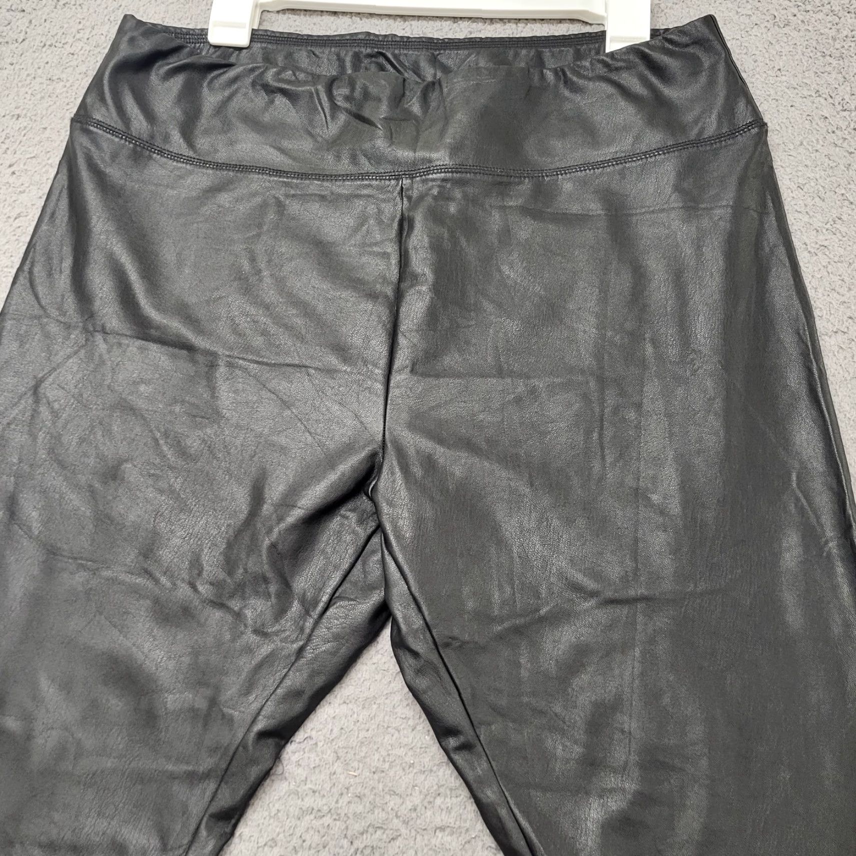 Vintage Wild Fable Pants Womens XL Black Faux Leather Skinny Leggings Elastic Waist Size 40" / US 18 - 2 Thumbnail