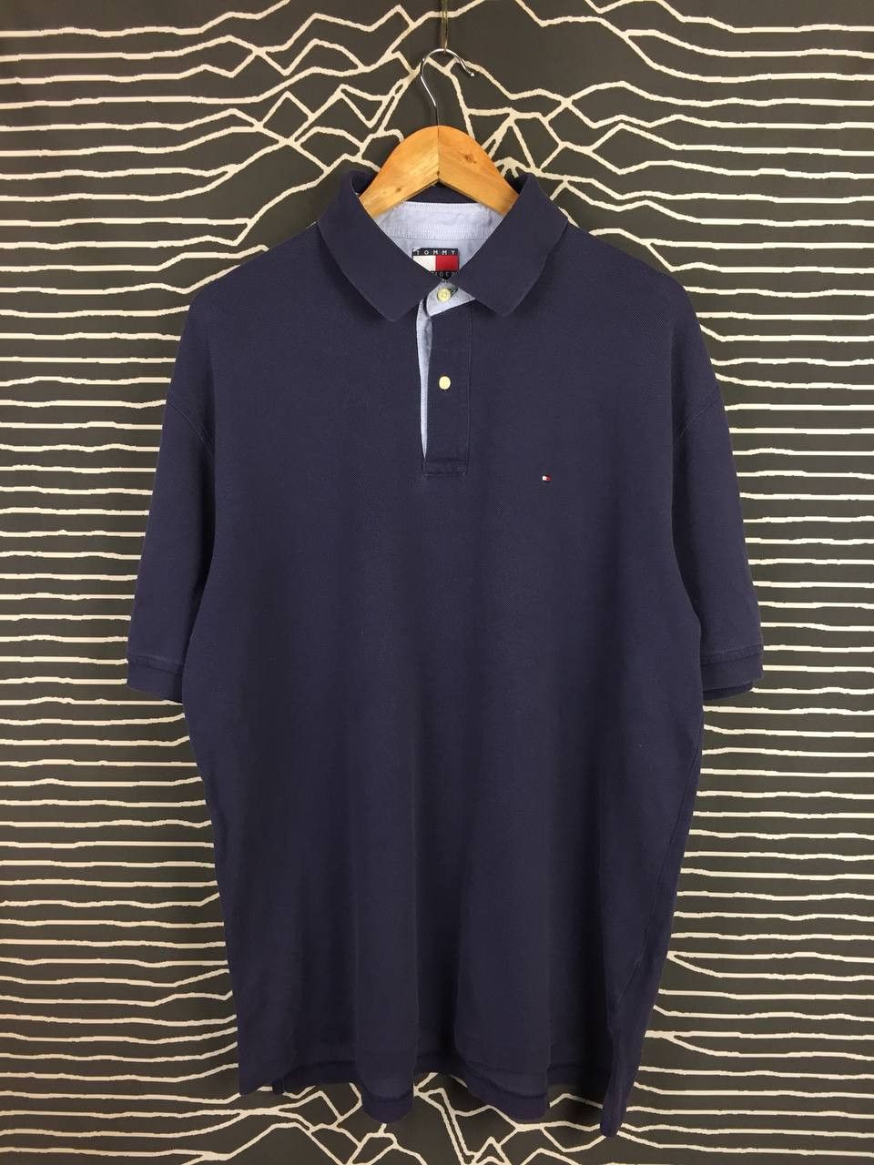 Tommy Hilfiger Vtg Tommy Hilfiger Embroidered Flag Logo Polo Shirt Size US XL / EU 56 / 4 - 1 Thumbnail