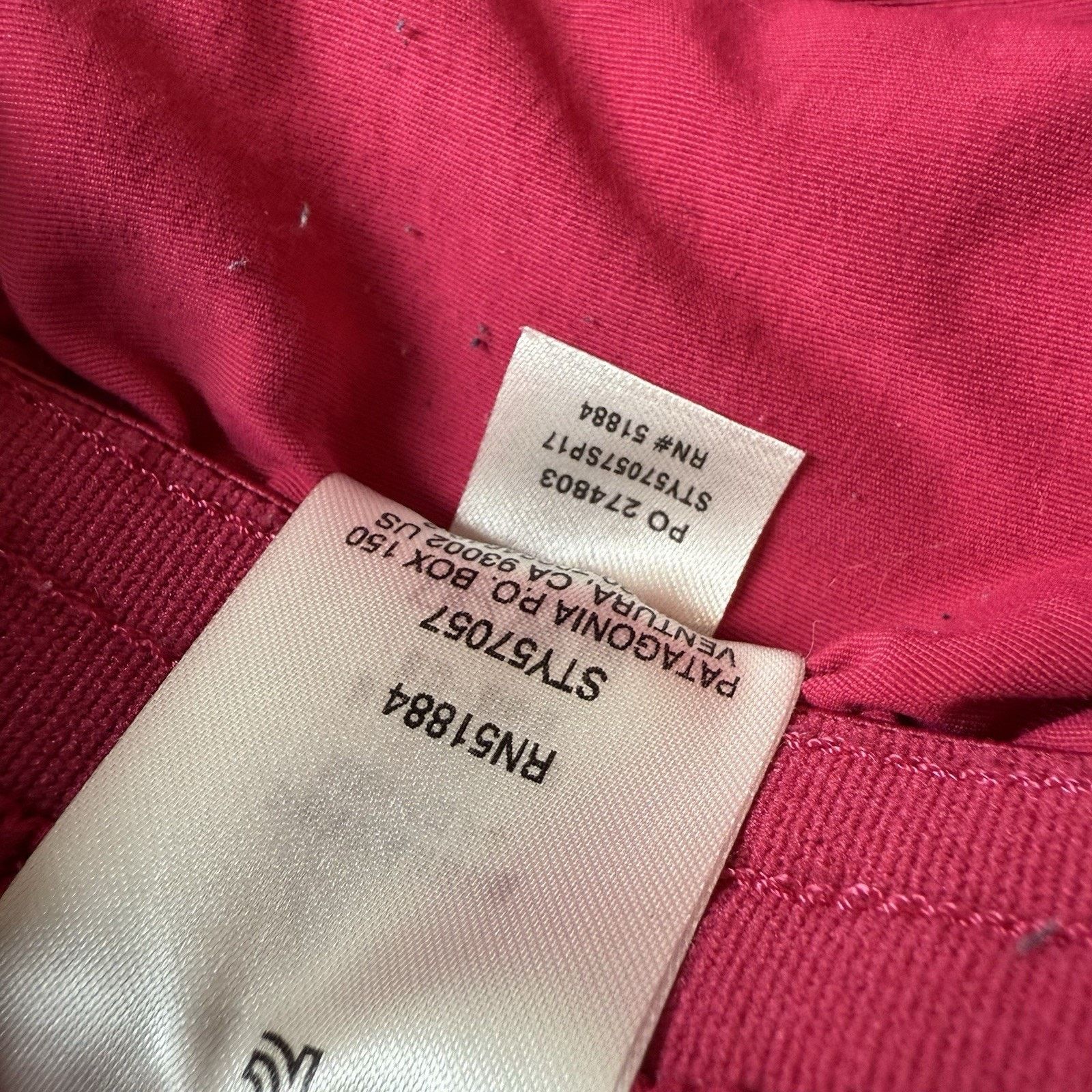 Patagonia Patagonia Baggies Women's XS Magenta 4.5 Inseam Summer Size 25" / US 0 / IT 36 - 6 Thumbnail