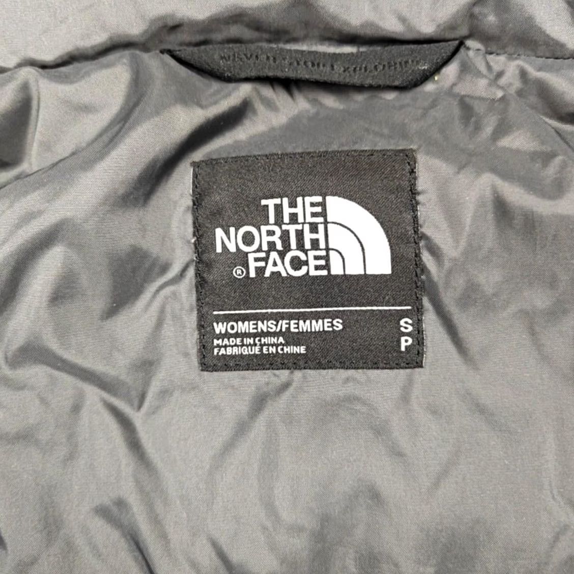 The North Face The North Face Jacket Womens Small Gray Down Puffer Hooded 550 Fill Full Zip Size S / US 4 / IT 40 - 5 Thumbnail