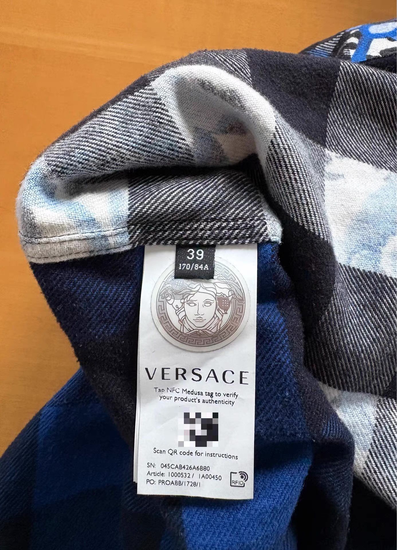 Versace Versace Men's Checkered Shirt Ｑ21 Size US M / EU 48-50 / 2 - 6 Thumbnail