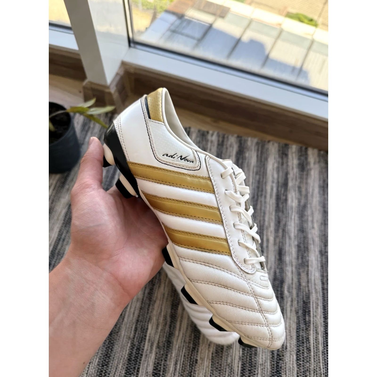 Adidas ADIDAS Adinova Football Boots Shirt Mens 43 US 9 White-Gold 2009 TRX HG FG Soccer Boots Pro Rare Boots Size US 9 / EU 42 - 6 Thumbnail