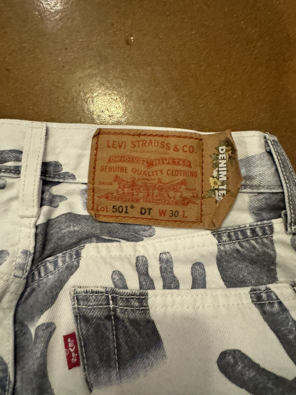 DENIM TEARS Hands denim tears denim Size US 30 / EU 46 - 3 Thumbnail