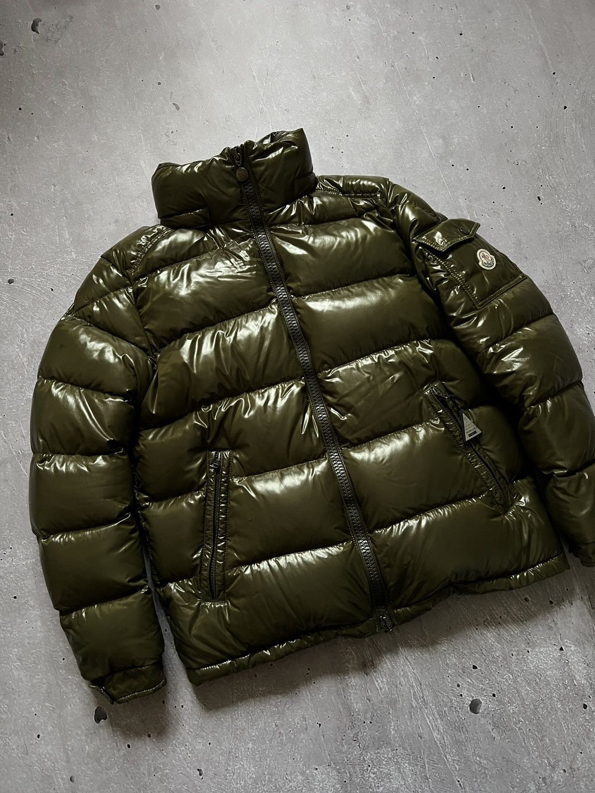 Moncler Moncler bulgarie green puffer jacket | Grailed