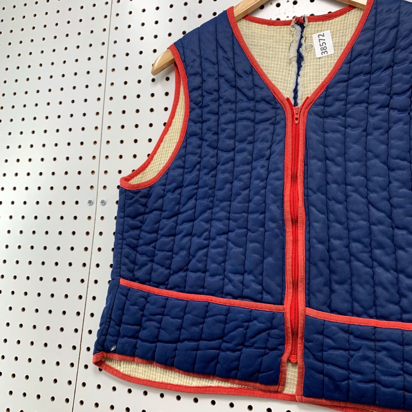Vintage VINTAGE Quilted Thermal Lined Vest Mens Medium Blue Sleeveless Talon Zip USA Size US M / EU 48-50 / 2 - 7 Thumbnail
