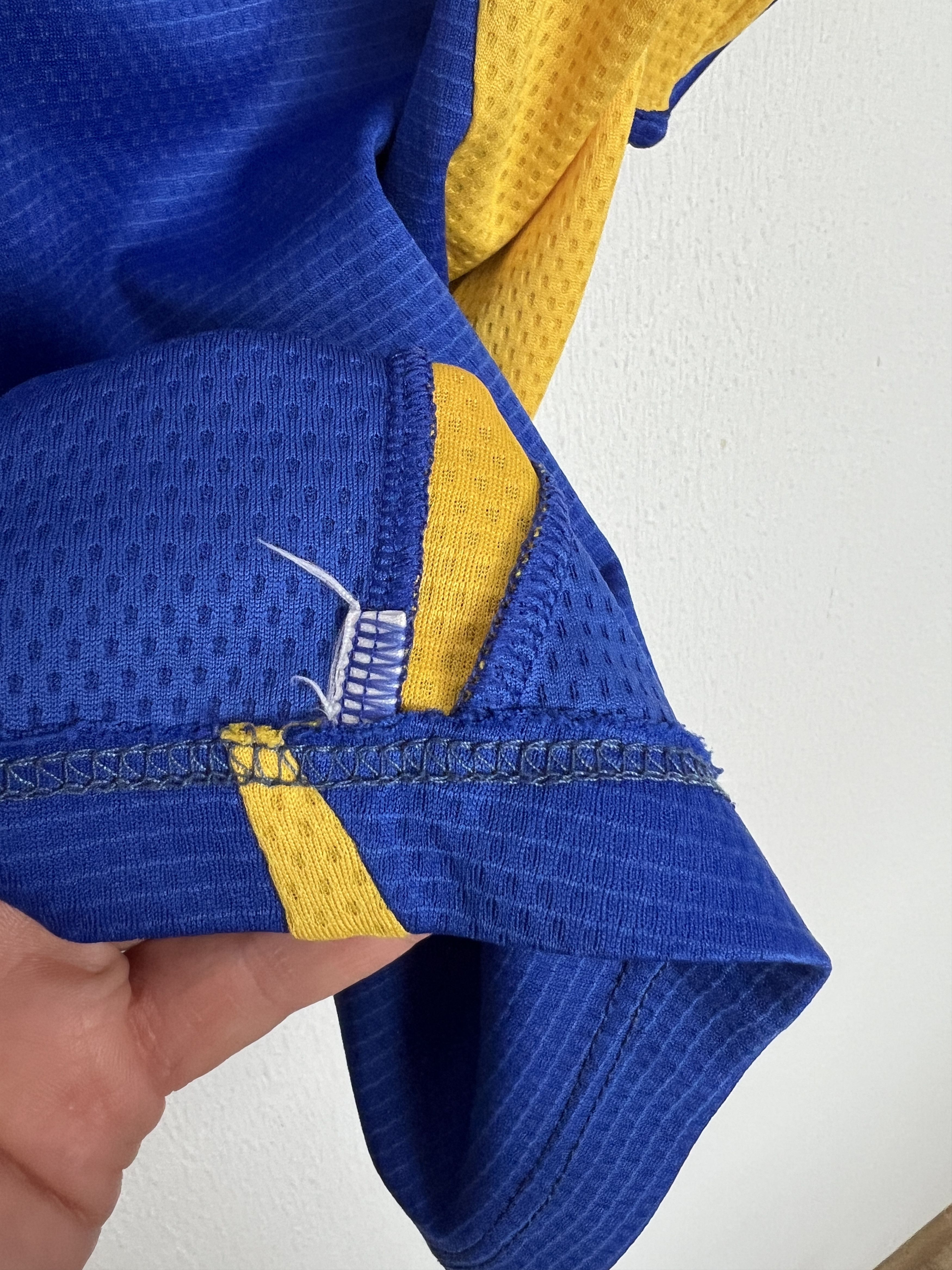 Adidas Vintage Adidas Ukraine Football Shirt Soccer National Team Size M / US 6-8 / IT 42-44 - 7 Thumbnail
