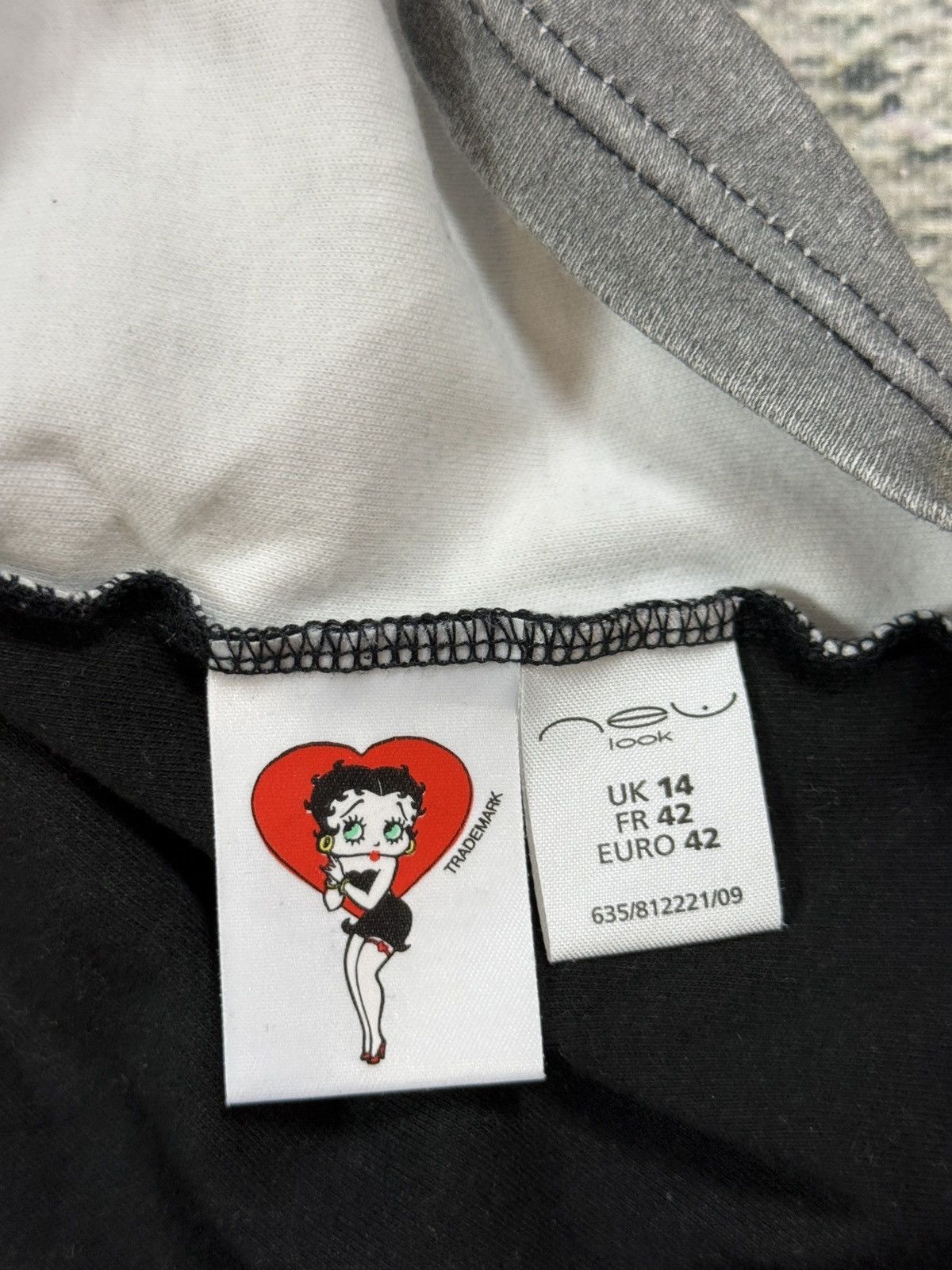 Vintage Betty Boop Vintage 2005 licence Tank Top king syndicate Size S / US 4 / IT 40 - 4 Thumbnail