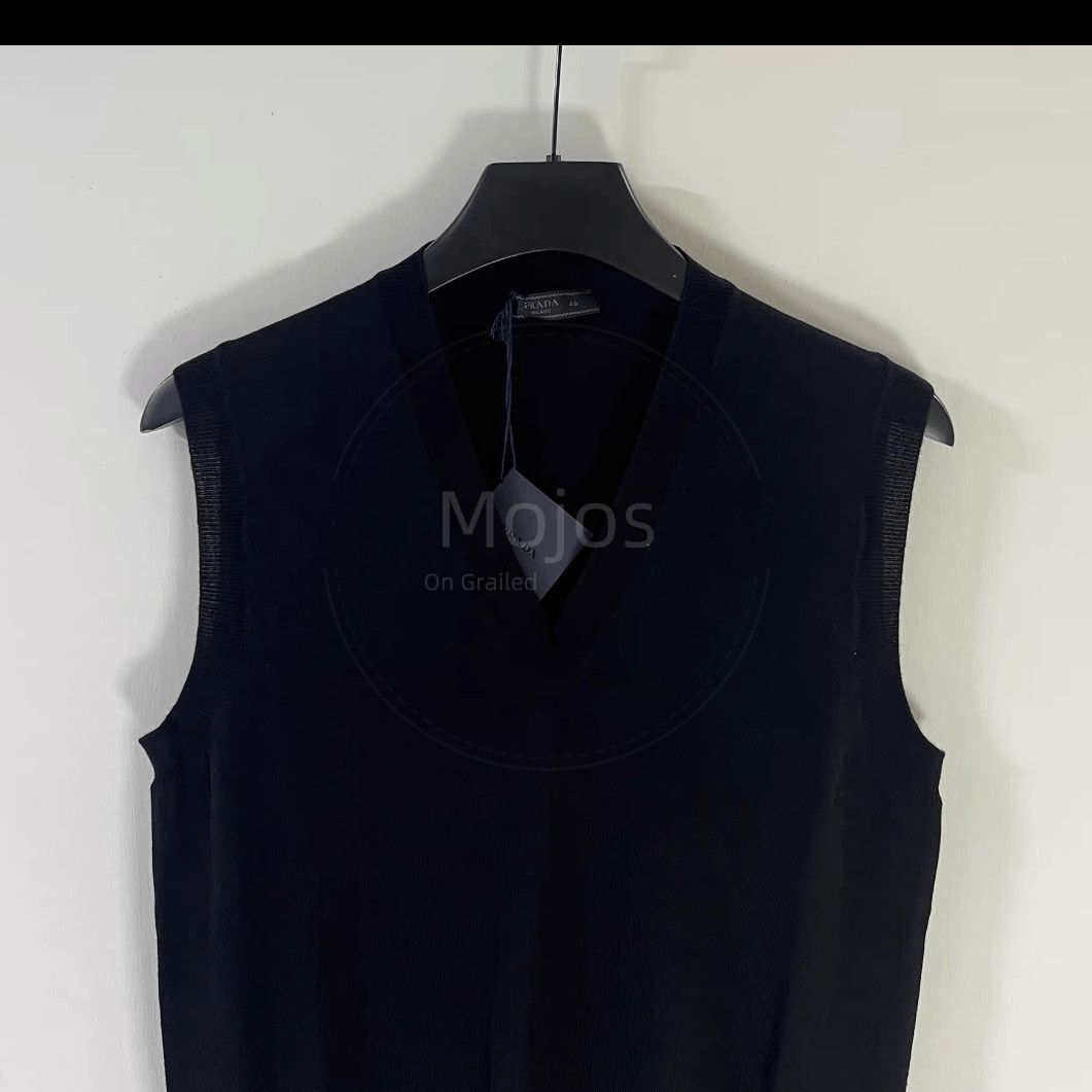 Prada Sz 46 Prada Knitwear Tank Top-2508 Size US S / EU 44-46 / 1 - 3 Thumbnail