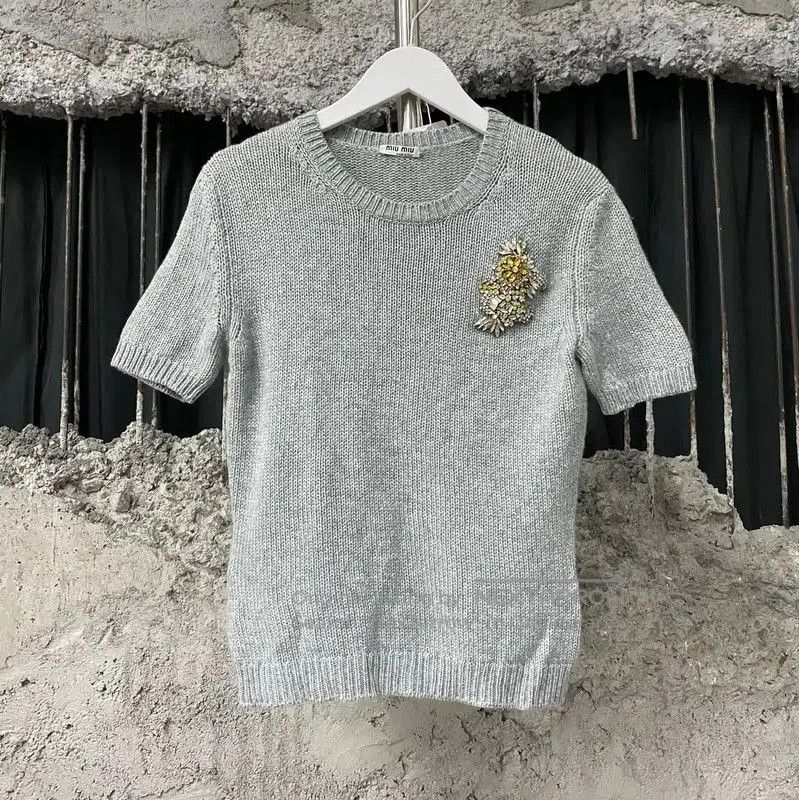 Miu Miu Miu Miu Gray Short Sleeve Pullover Sweater . Size XXS / US 00 / IT 34 - 1 Thumbnail