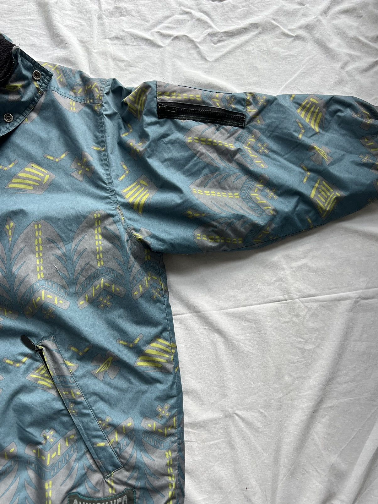 Quiksilver × Vintage Quiksilver 90s vintage super rare printed jacket Size US L / EU 52-54 / 3 - 3 Thumbnail