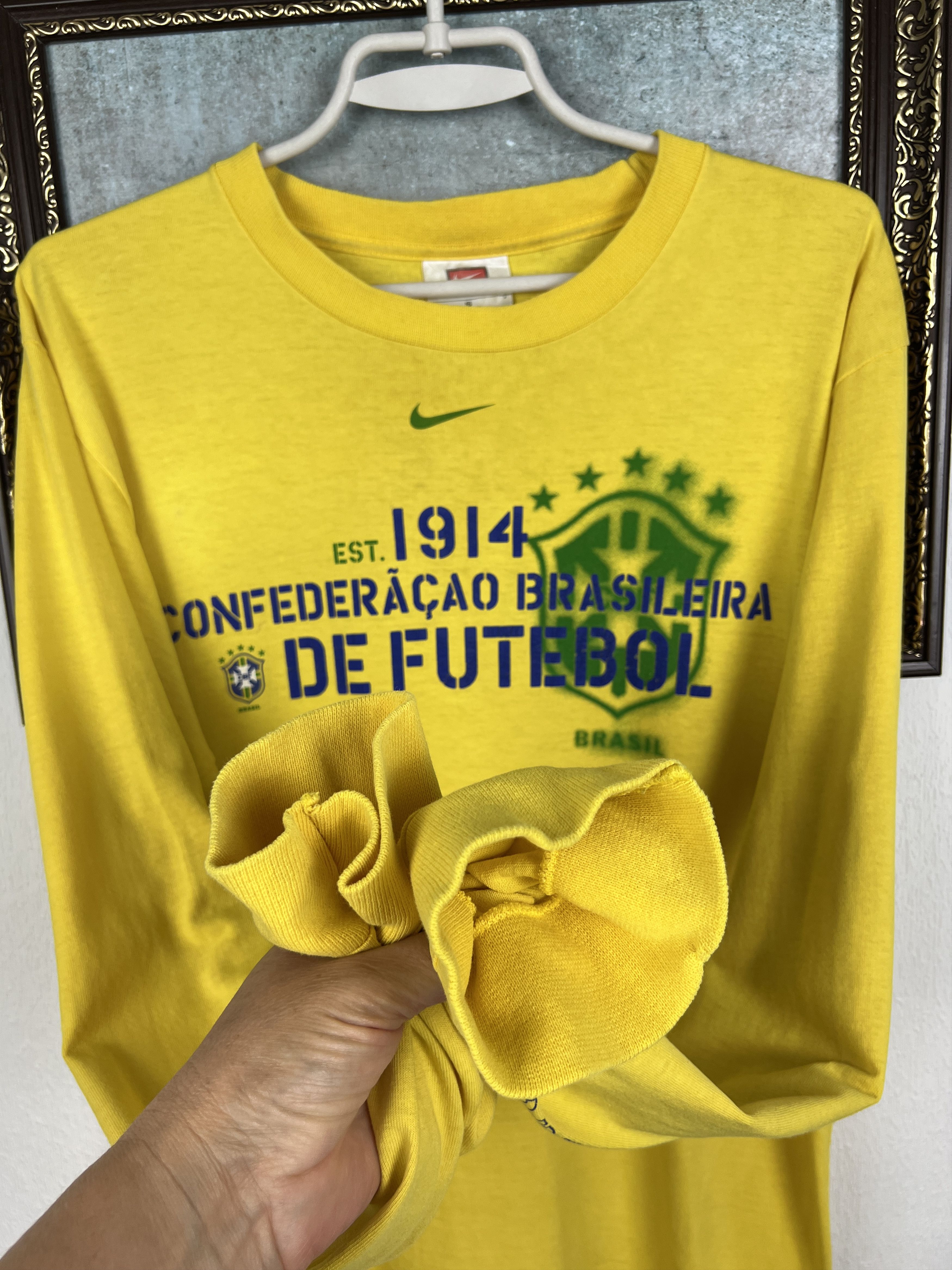 Nike Brazil Football Shirt Soccer Long Sleeve National Jersey Size US S / EU 44-46 / 1 - 6 Thumbnail