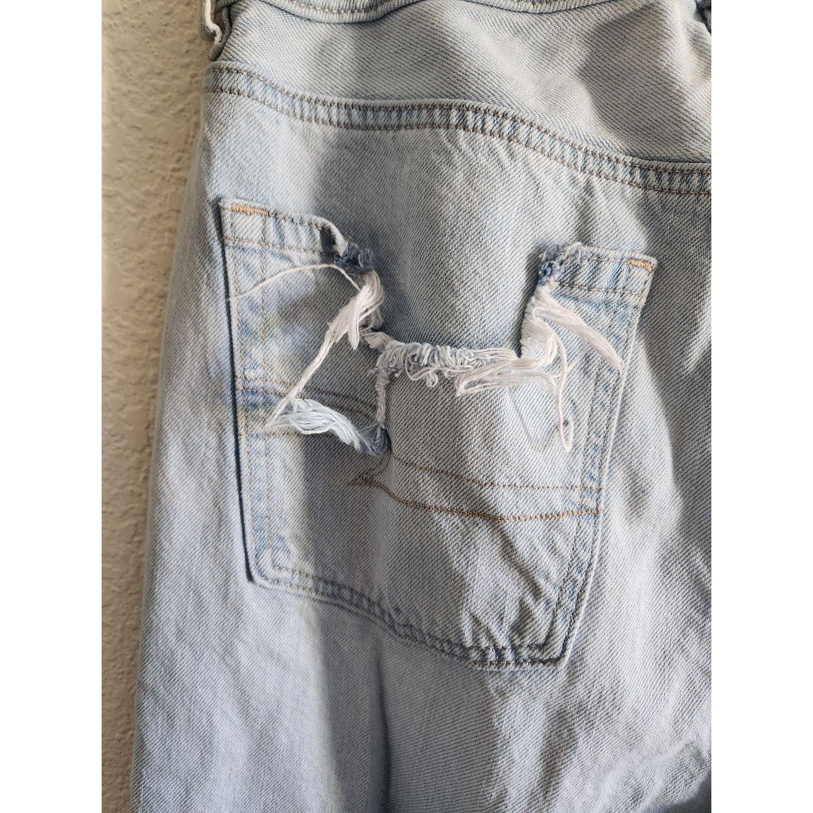 American Eagle Outfitters American Eagle Women's Distressed High Waisted Denim Jeans-6 Size 28" / US 6 / IT 42 - 5 Thumbnail