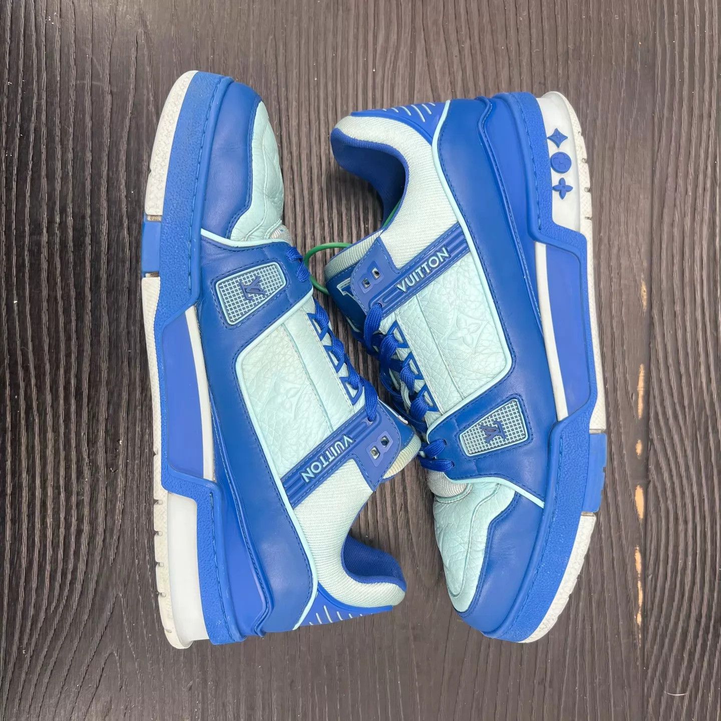 Louis Vuitton LV Trainer White Blue 7/41 Size US 8 / EU 41 - 2 Thumbnail