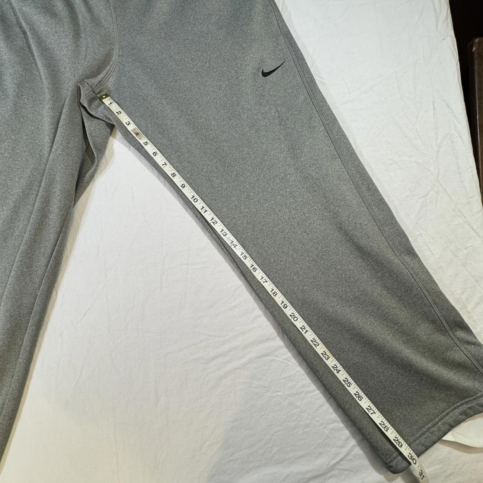 Nike Nike Therma-Fit Pants Men XL Drawstring Track Ankle Zip Gray Size US 36 / EU 52 - 10 Thumbnail